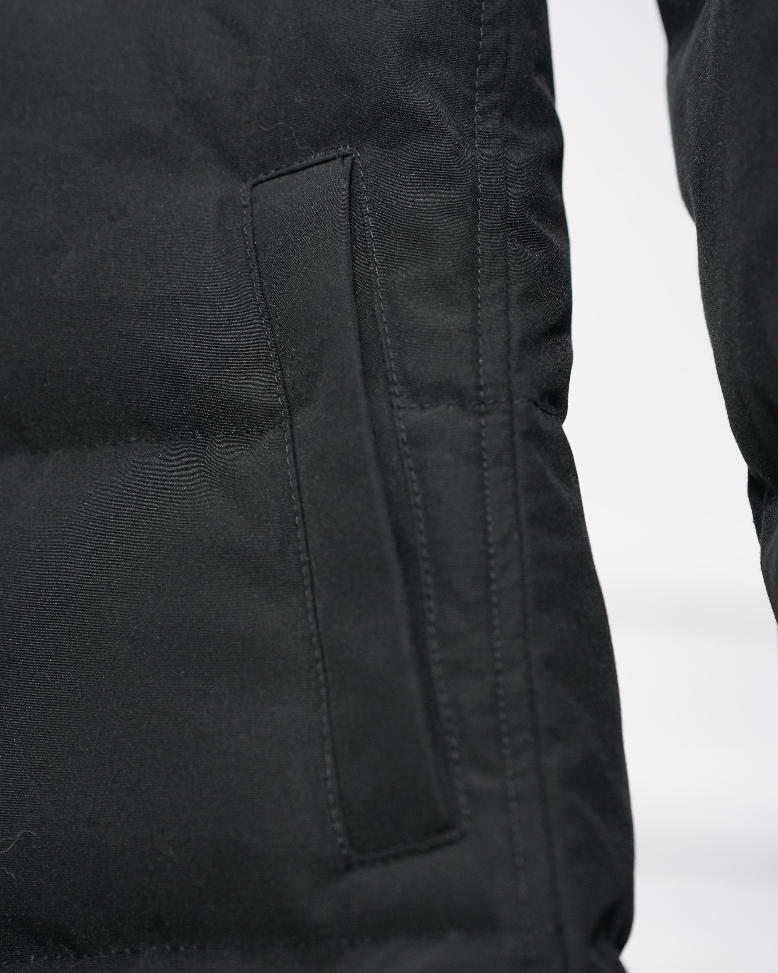 MACKENZIE DOWN JACKET BLACK SIZE S/P