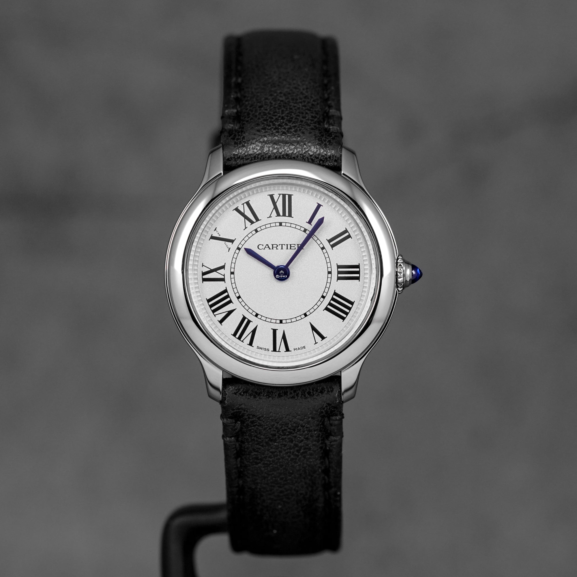 harga cartier ronde must silver