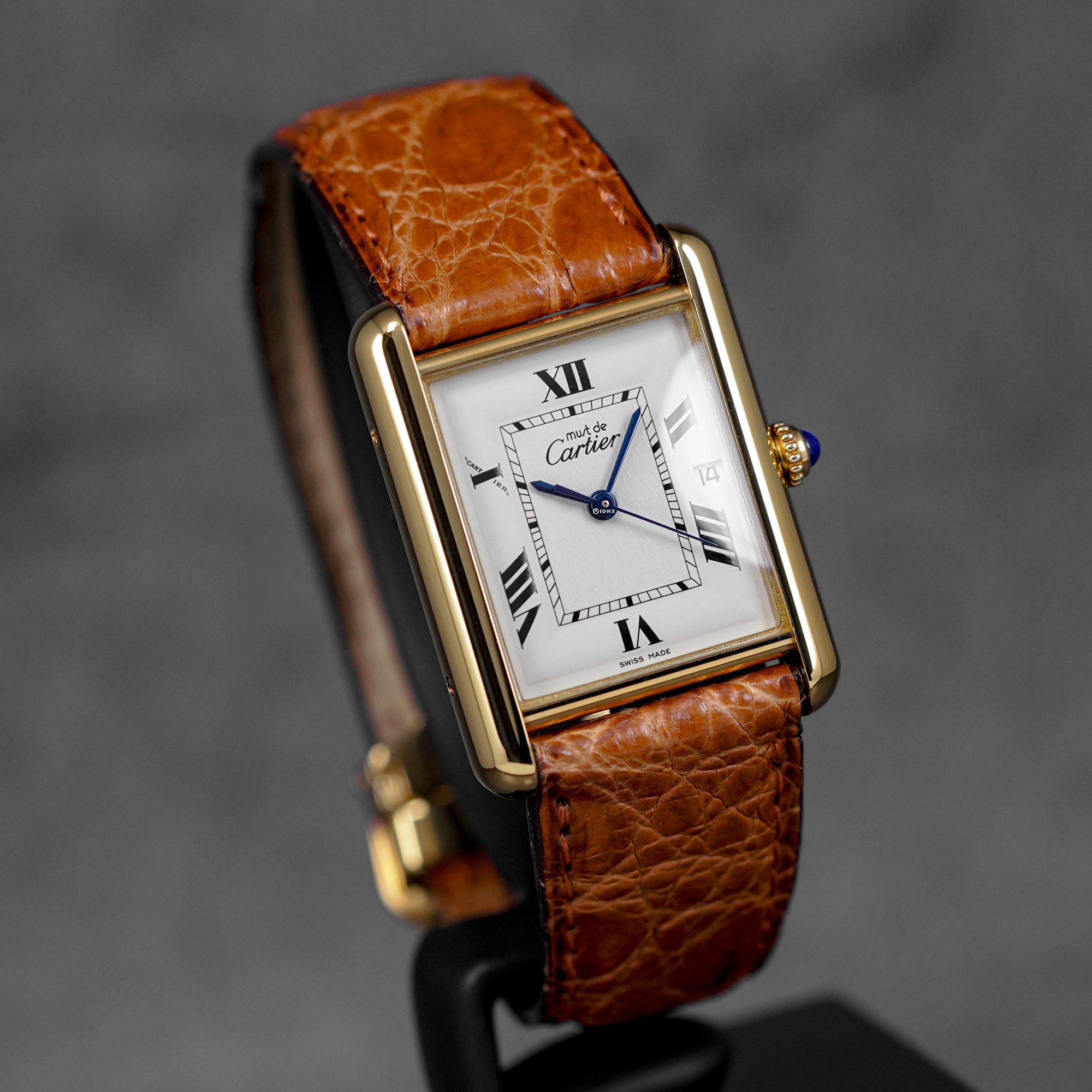 harga cartier tank must yellowgold silver