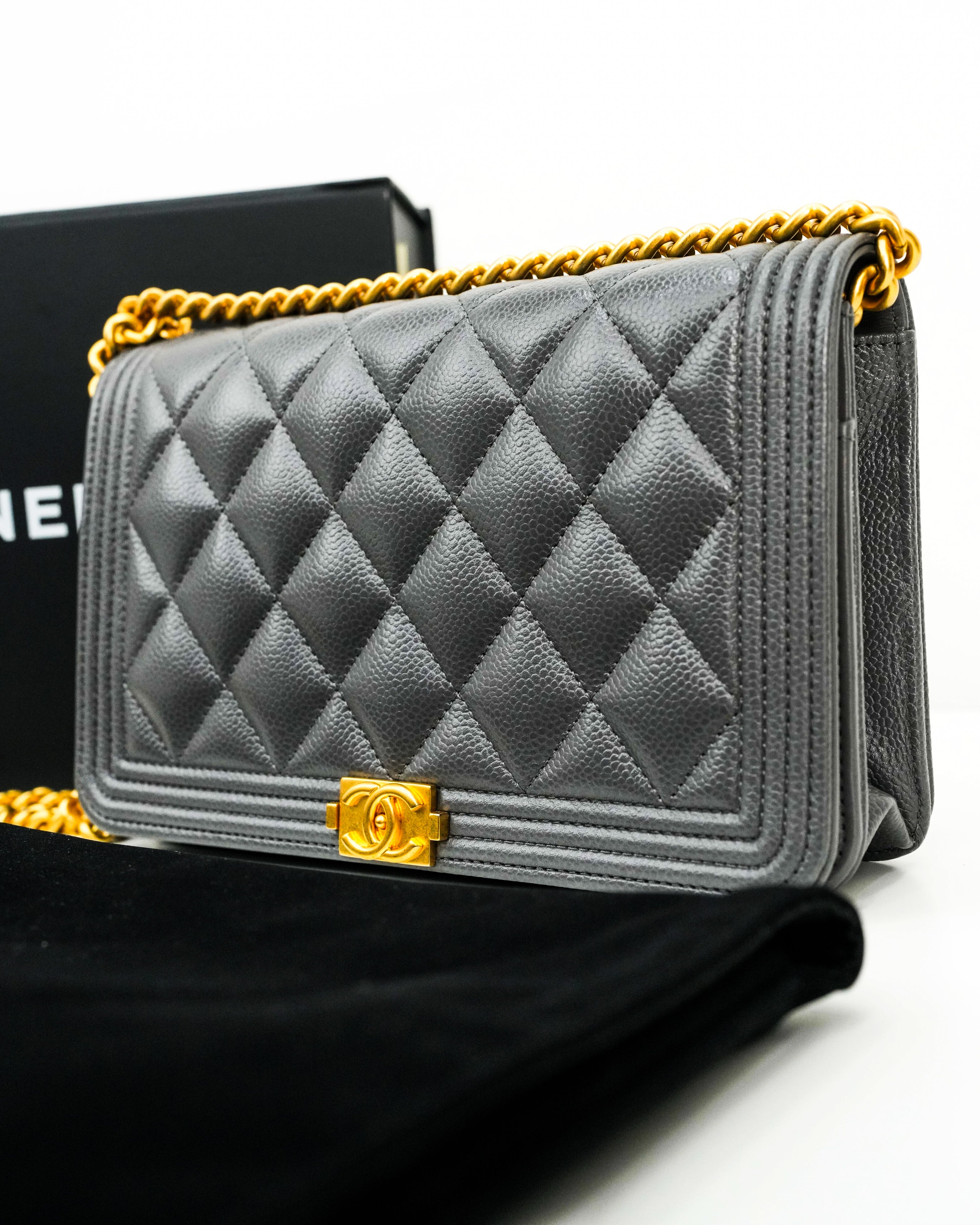 BOY WALLET ON CHAIN CAVIAR GREY GHW