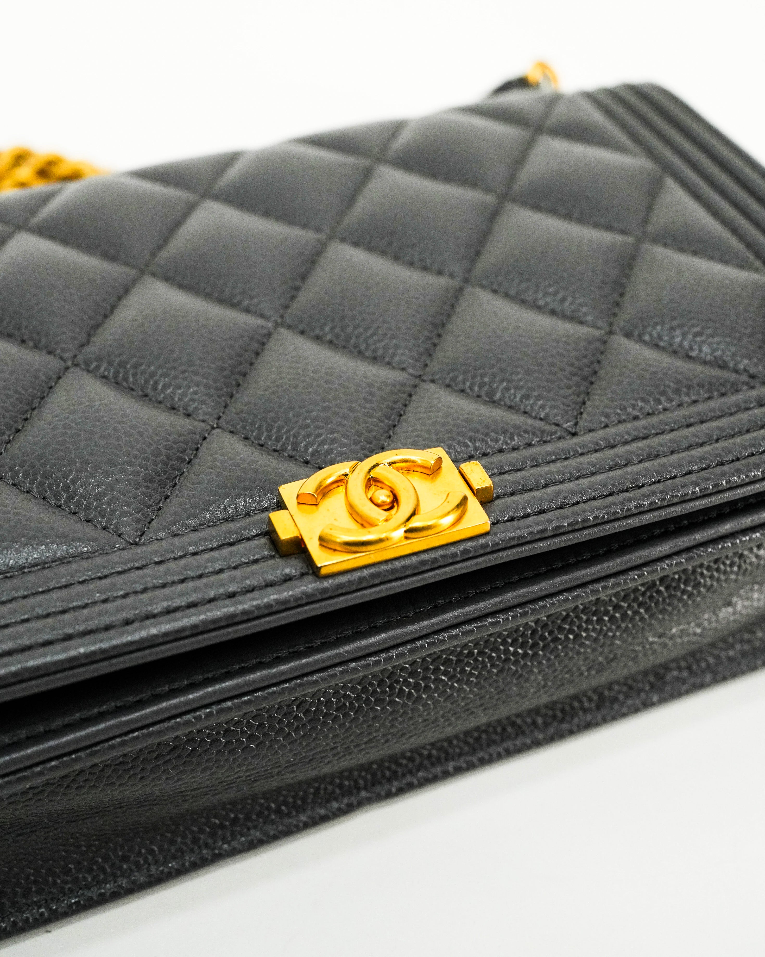 BOY WALLET ON CHAIN CAVIAR GREY GHW