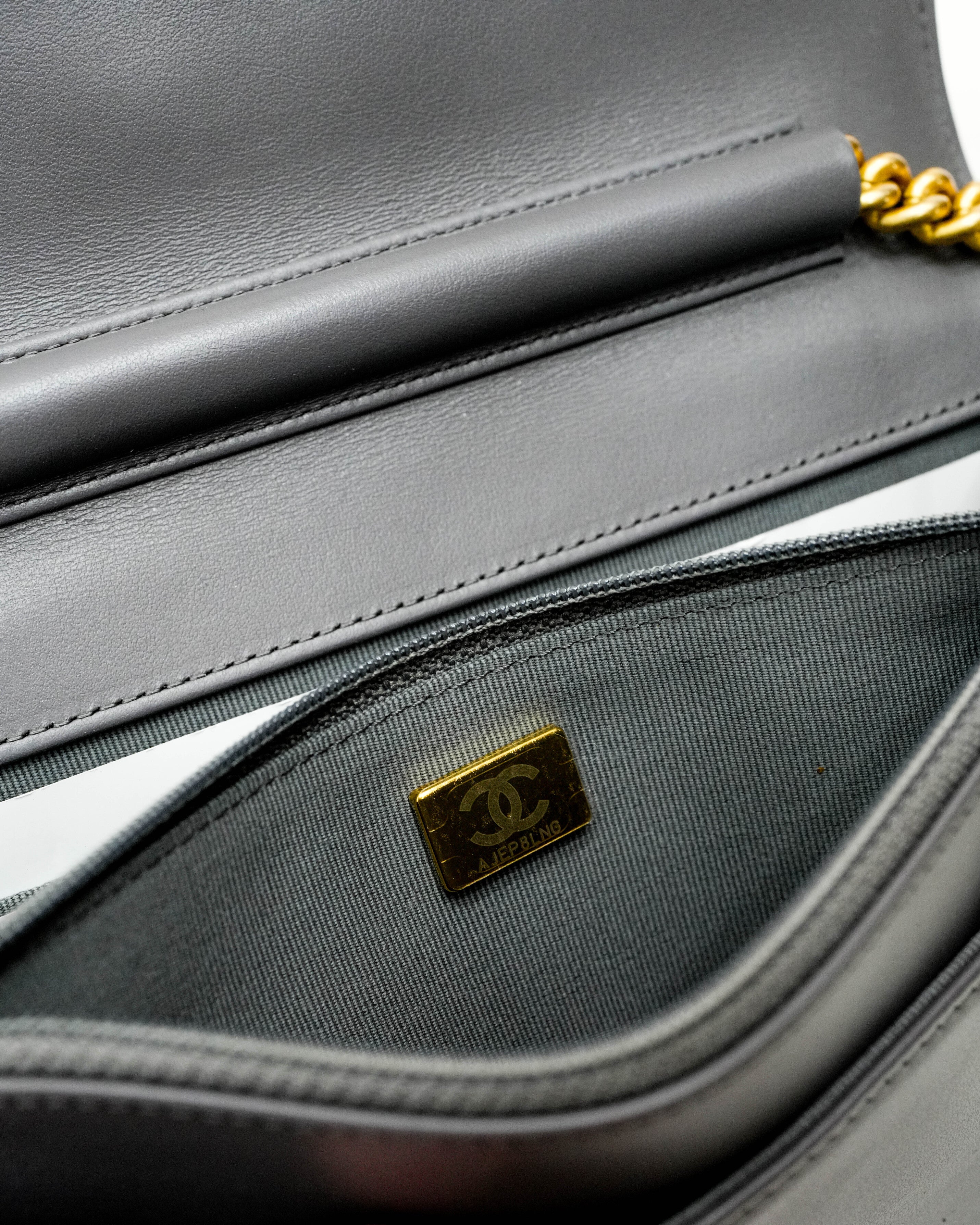 BOY WALLET ON CHAIN CAVIAR GREY GHW