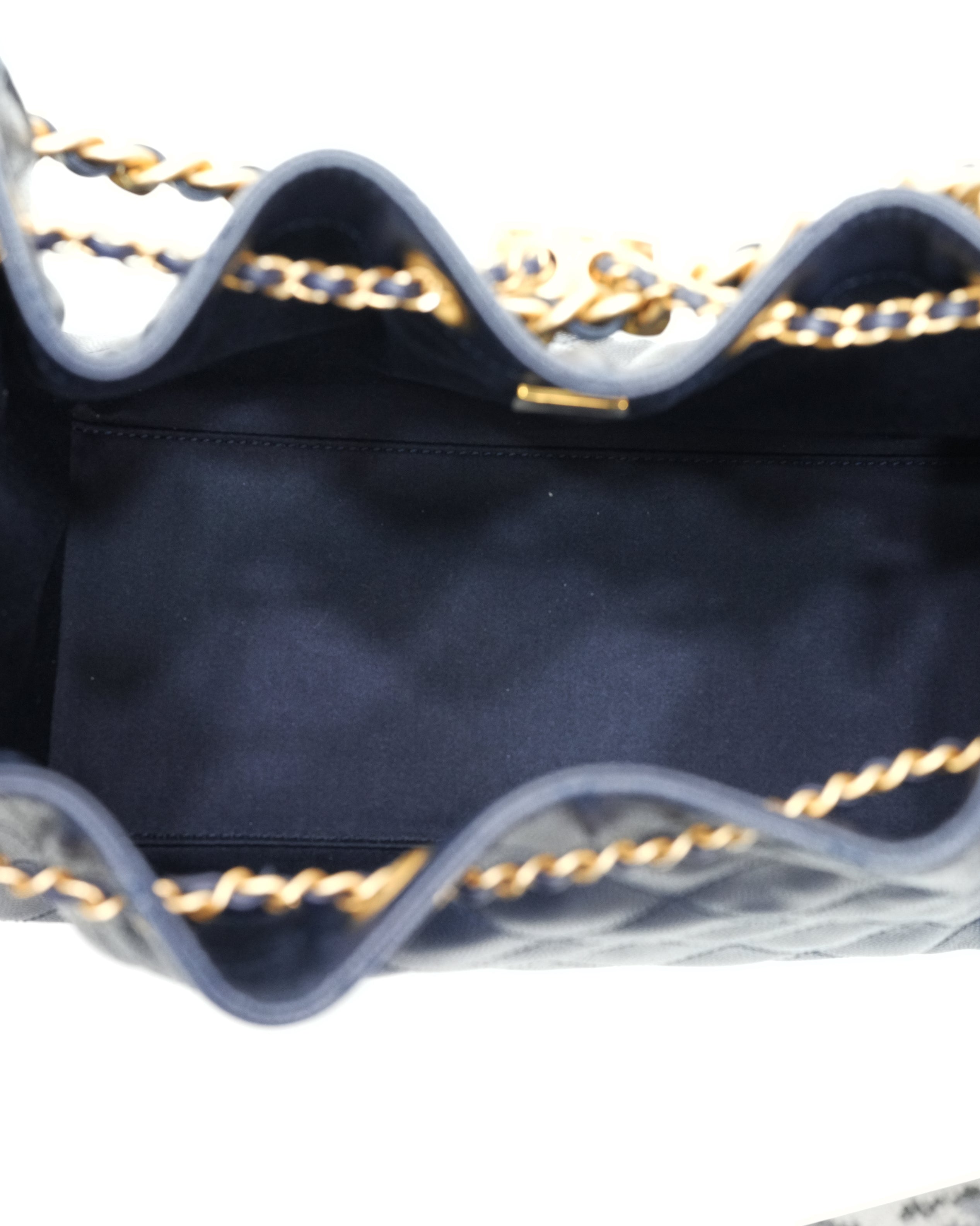 25 SMALL CAVIAR NAVY BLUE GOLD HARDWARE