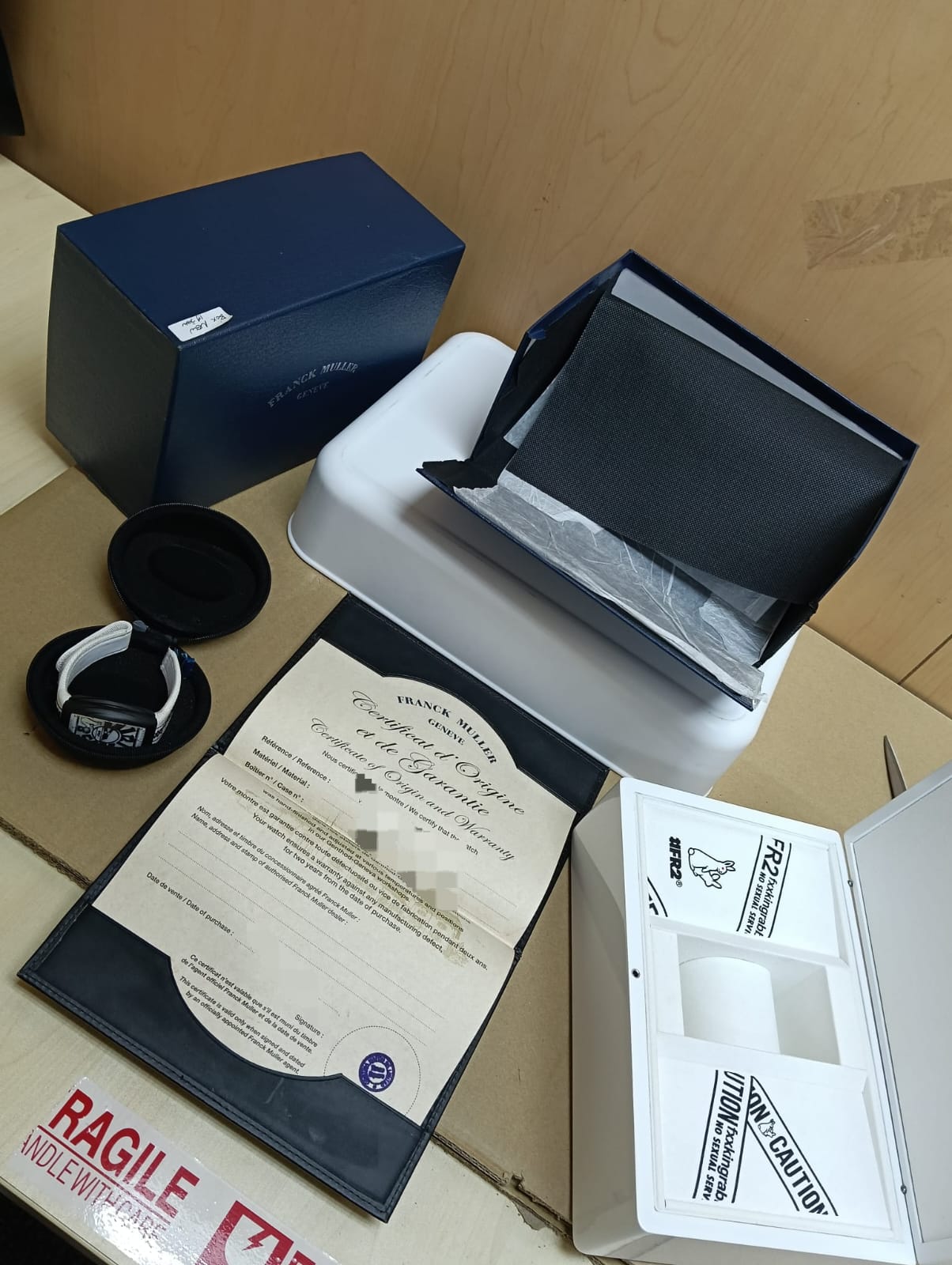 VANGUARD BEACH FR2 BLACK FXXKING RABBITS LIMITED EDITION (2023)