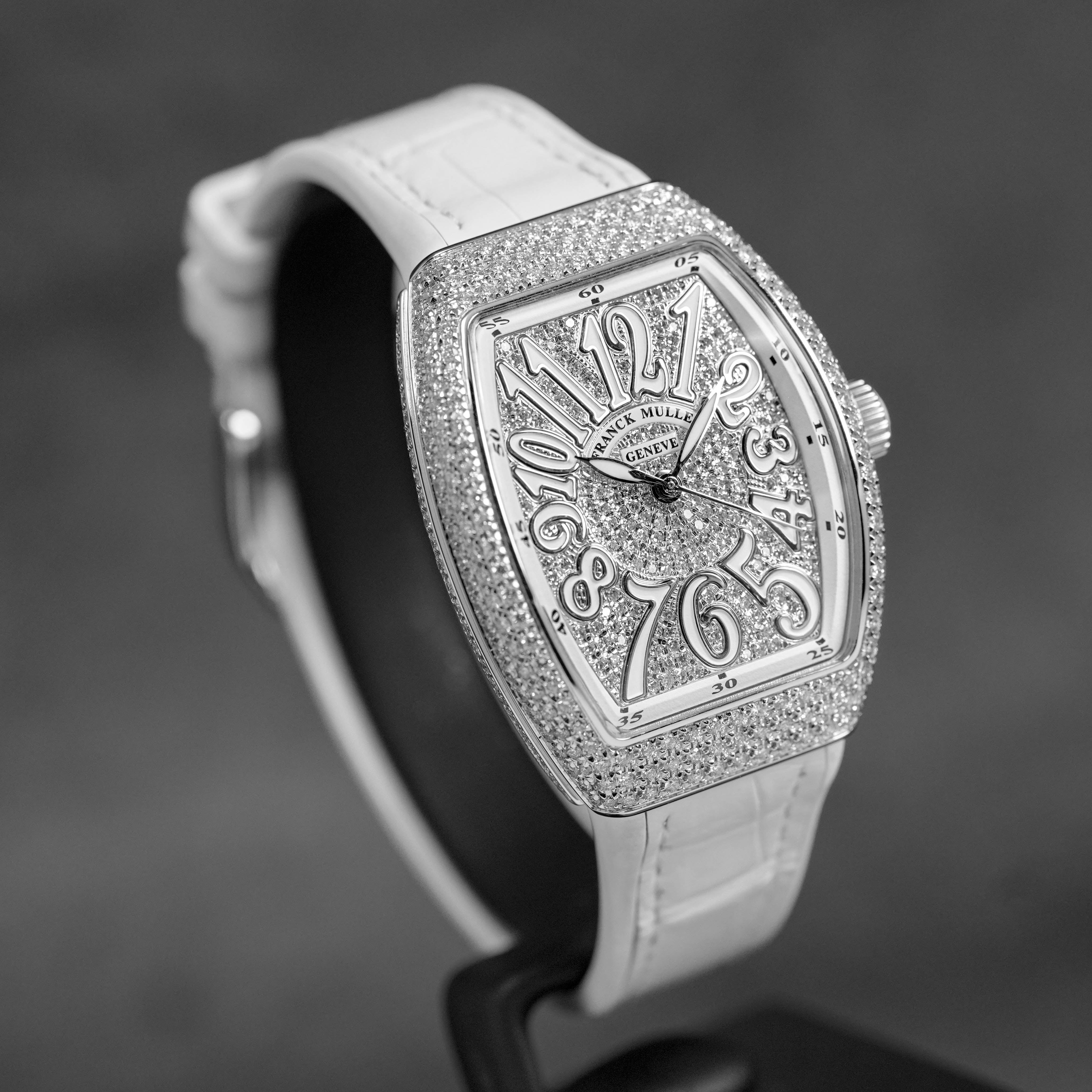 harga franck muller v32 white diamond terbaru