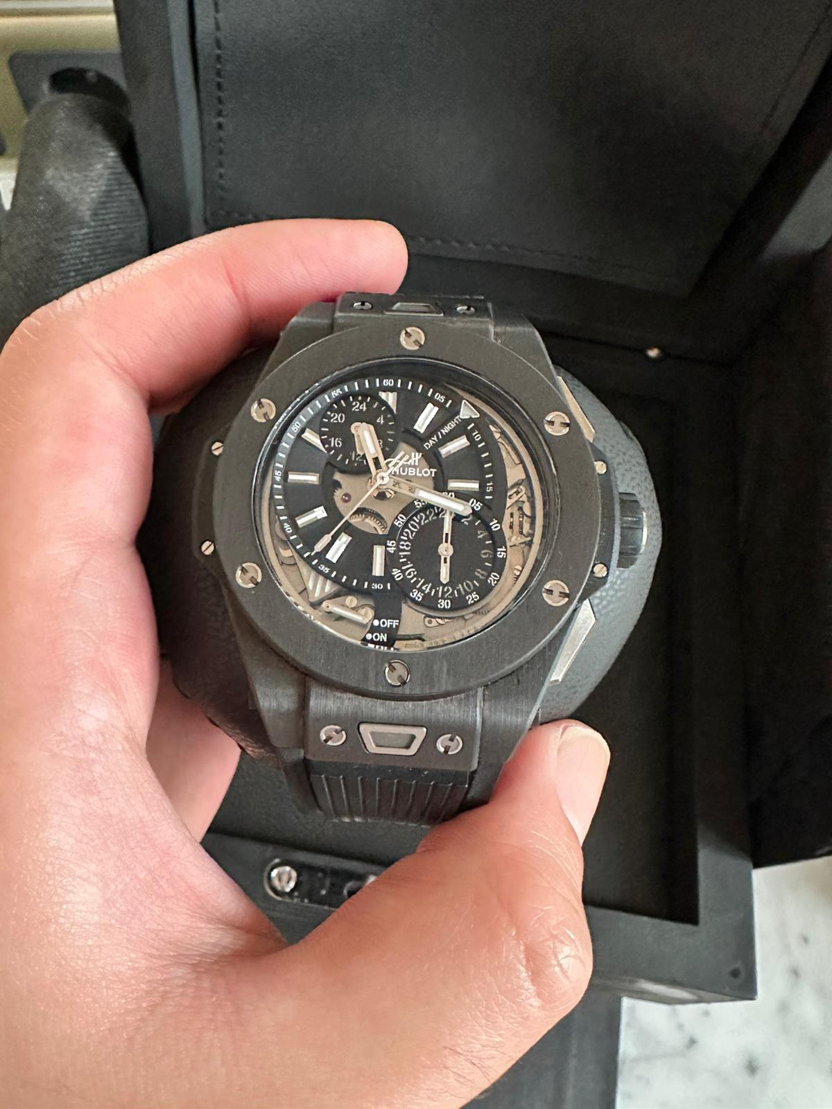 BIG BANG 45MM ALARM REPEATER GMT CARBON LIMITED EDITION (2020)