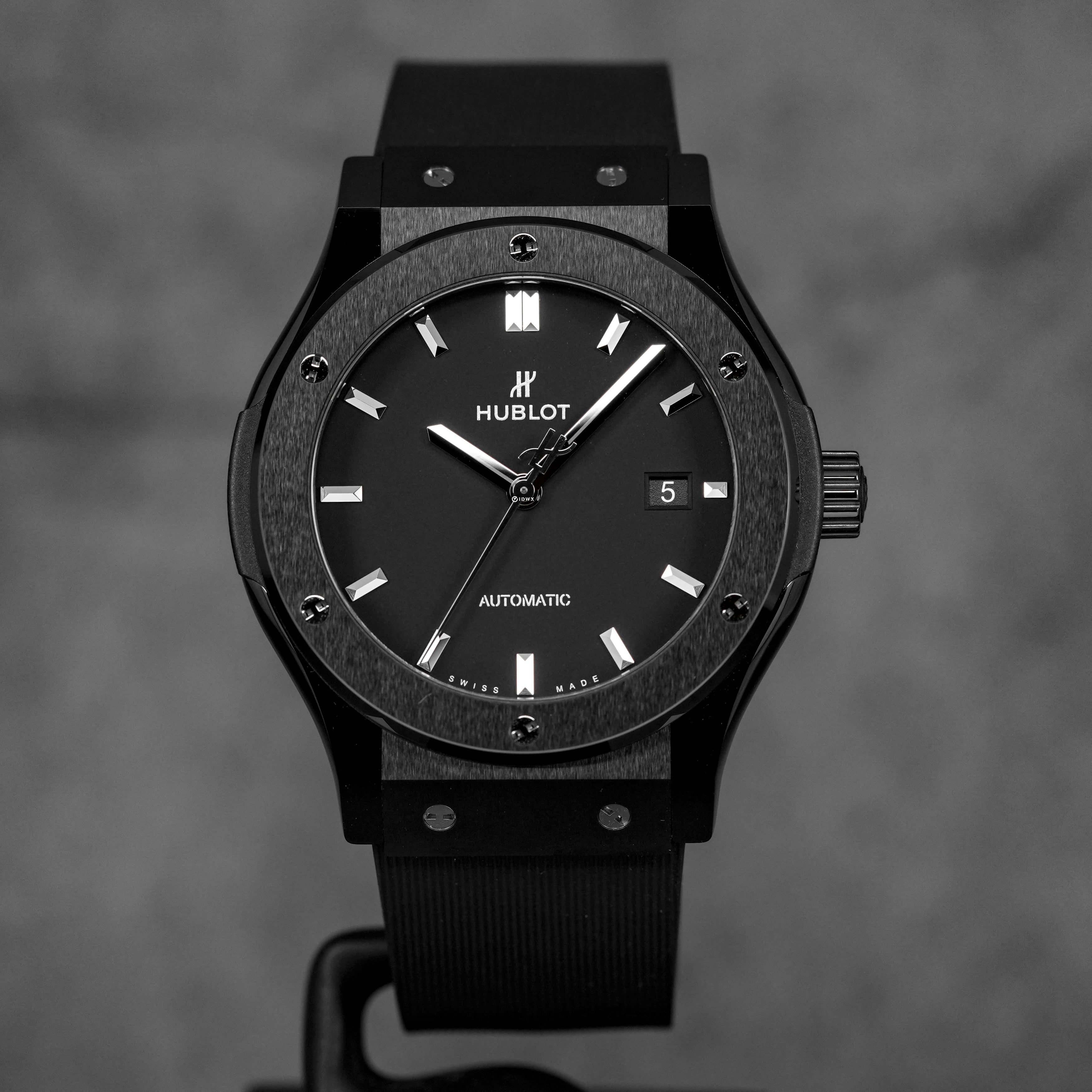 harga hublot classic fusion 42 black magic