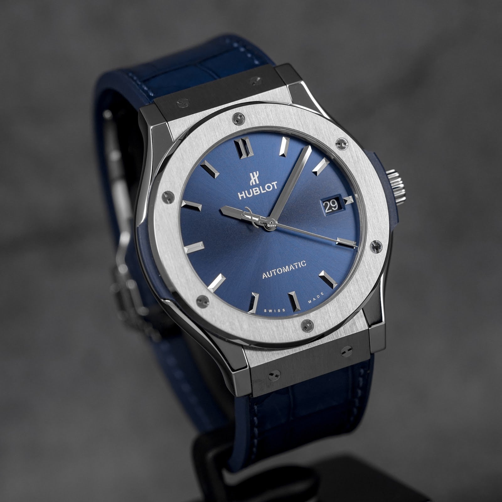 CLASSIC FUSION 45MM TITANIUM BLUE (2024)