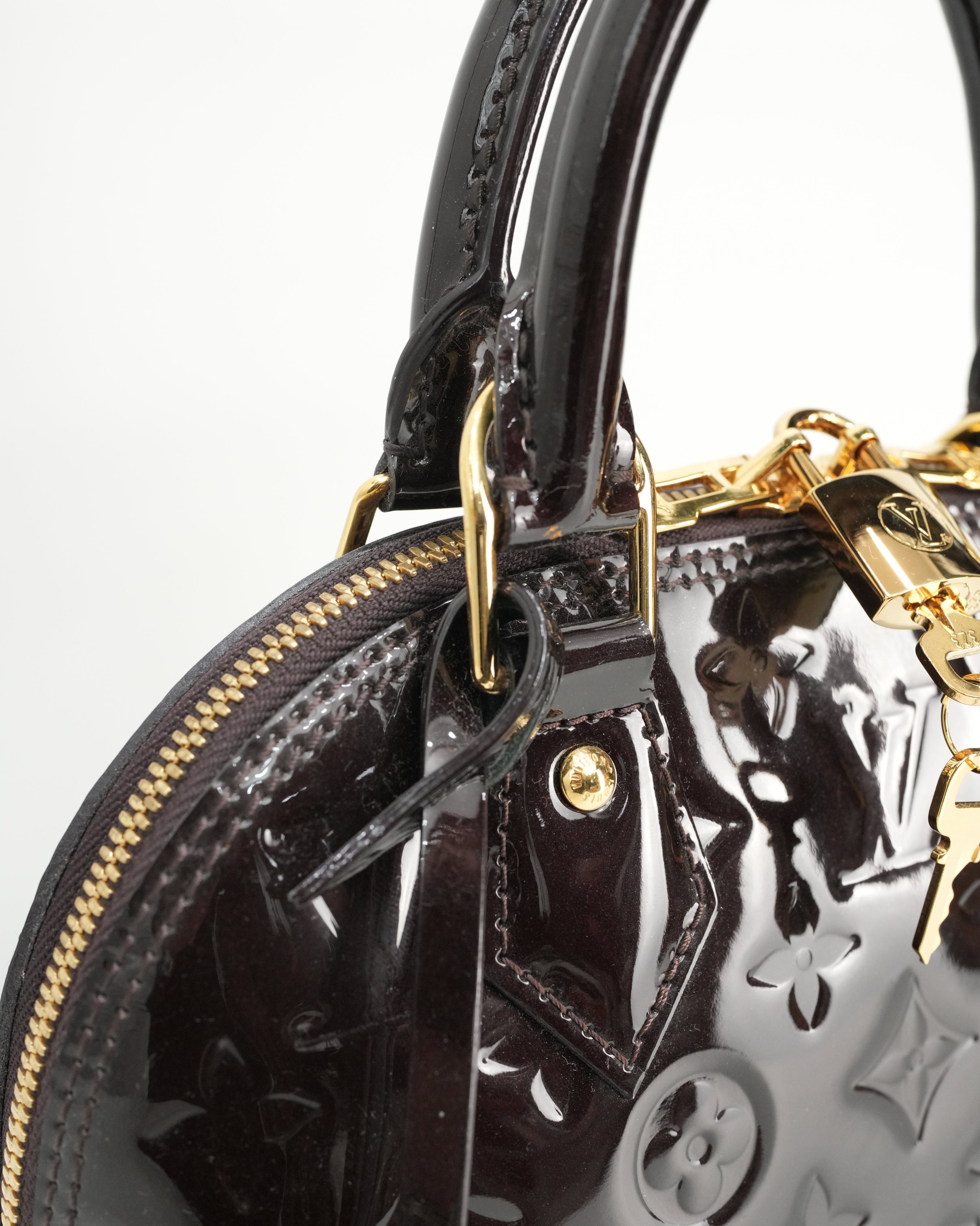 MONOGRAM VERNIS ALMA BB AMARANTE