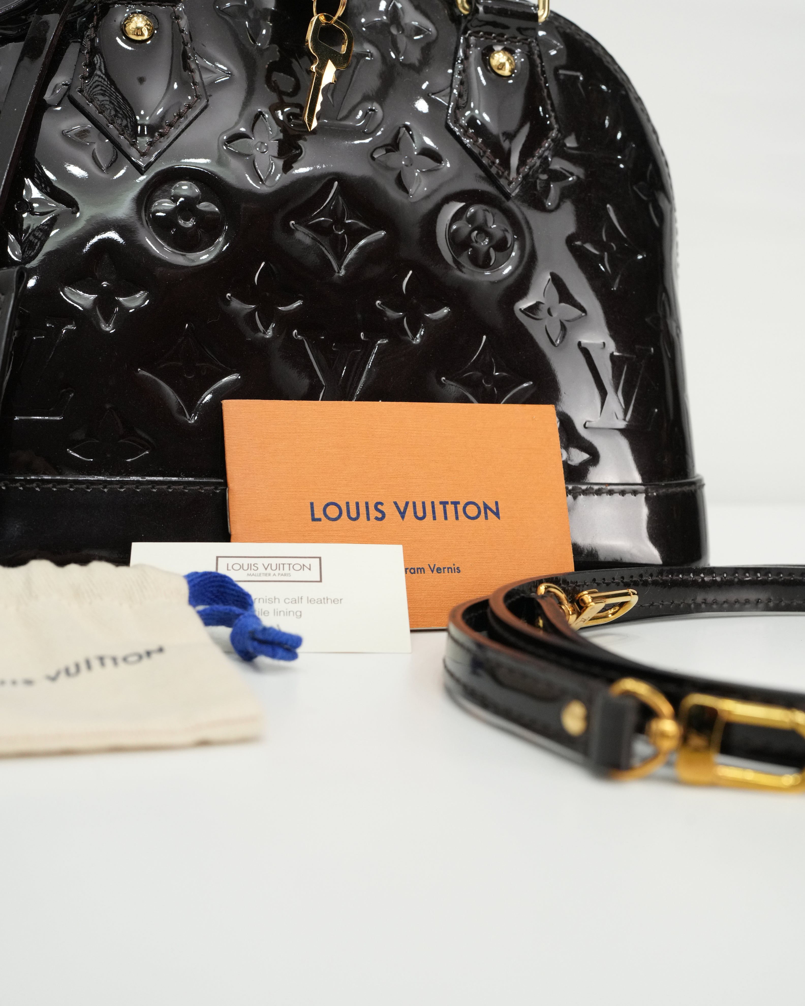 MONOGRAM VERNIS ALMA BB AMARANTE