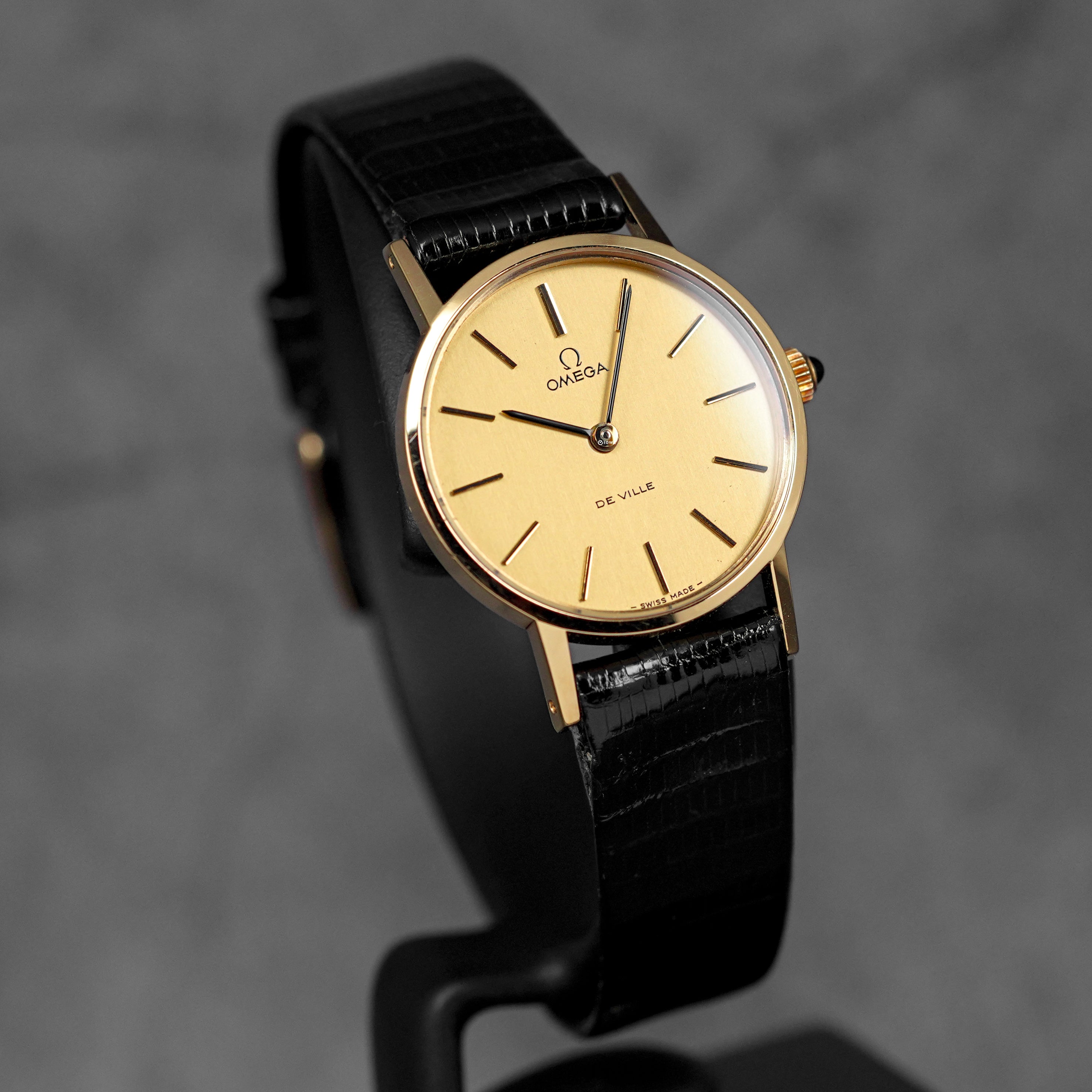 harga omega de ville vintage yellowgold