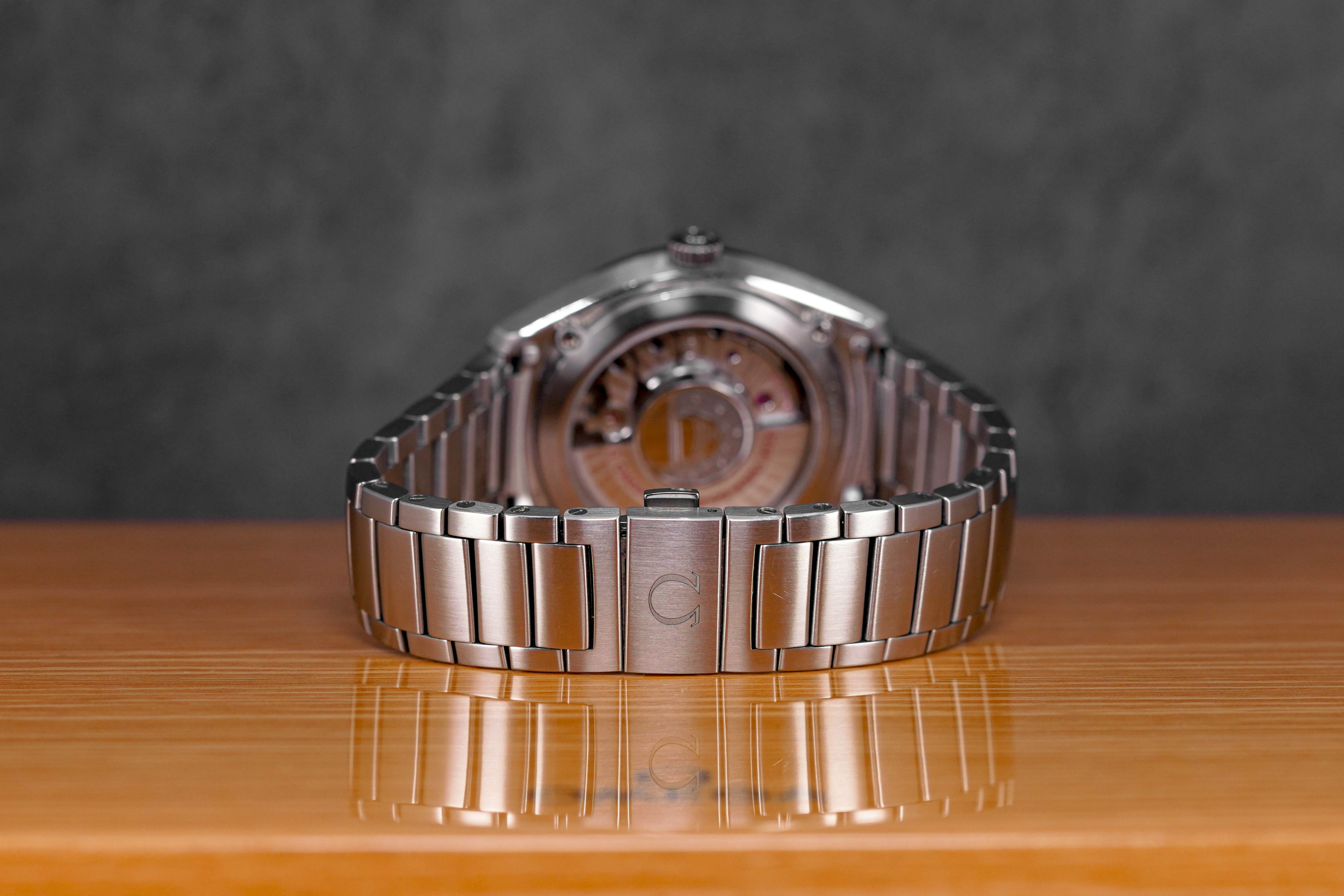 CONSTELLATION GLOBEMASTER STEEL SILVER 'PIE PAN' DIAL (2019)