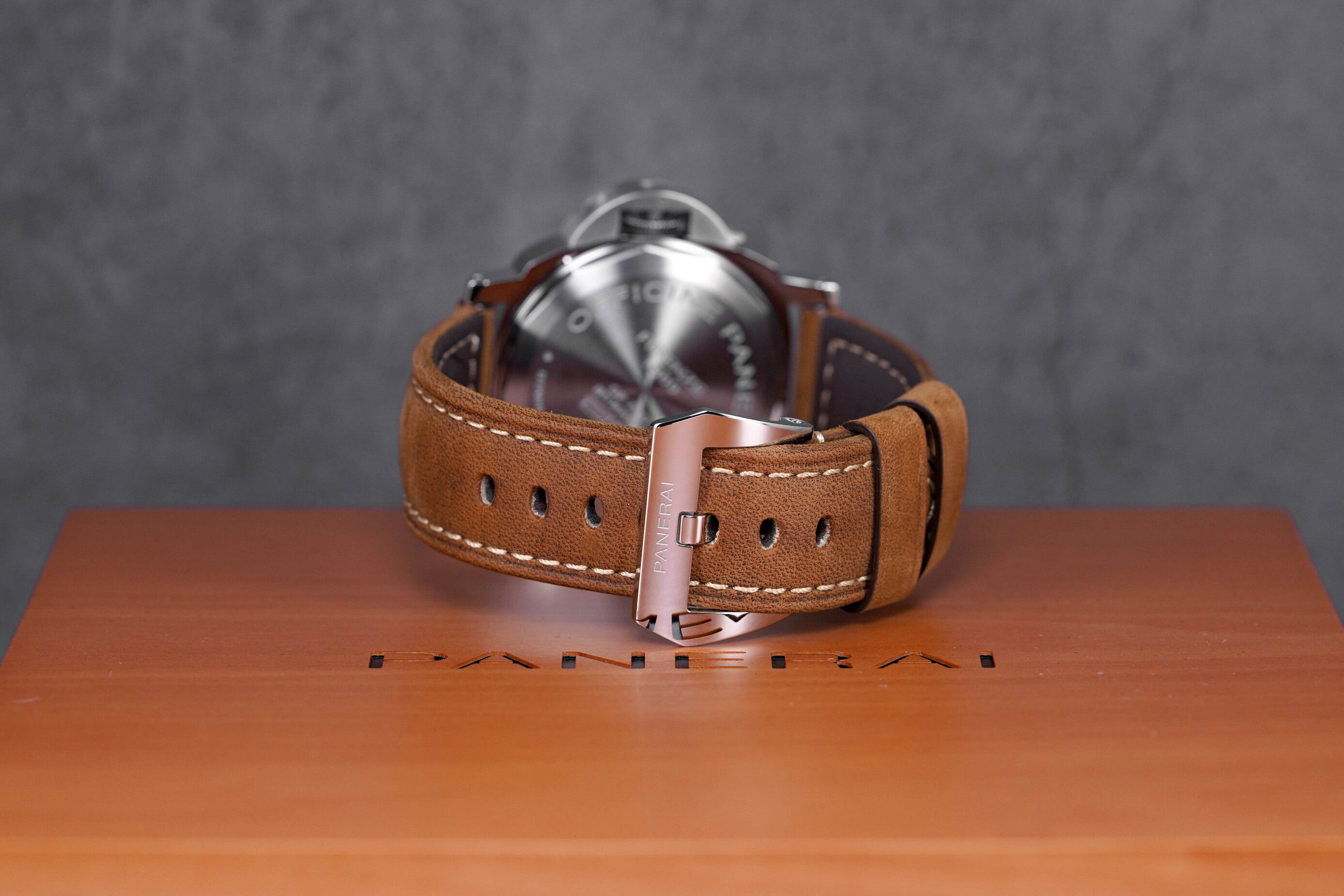 LUMINOR 44MM BASE 8 GIORNI PAM 914 BLACK DIAL (2023)