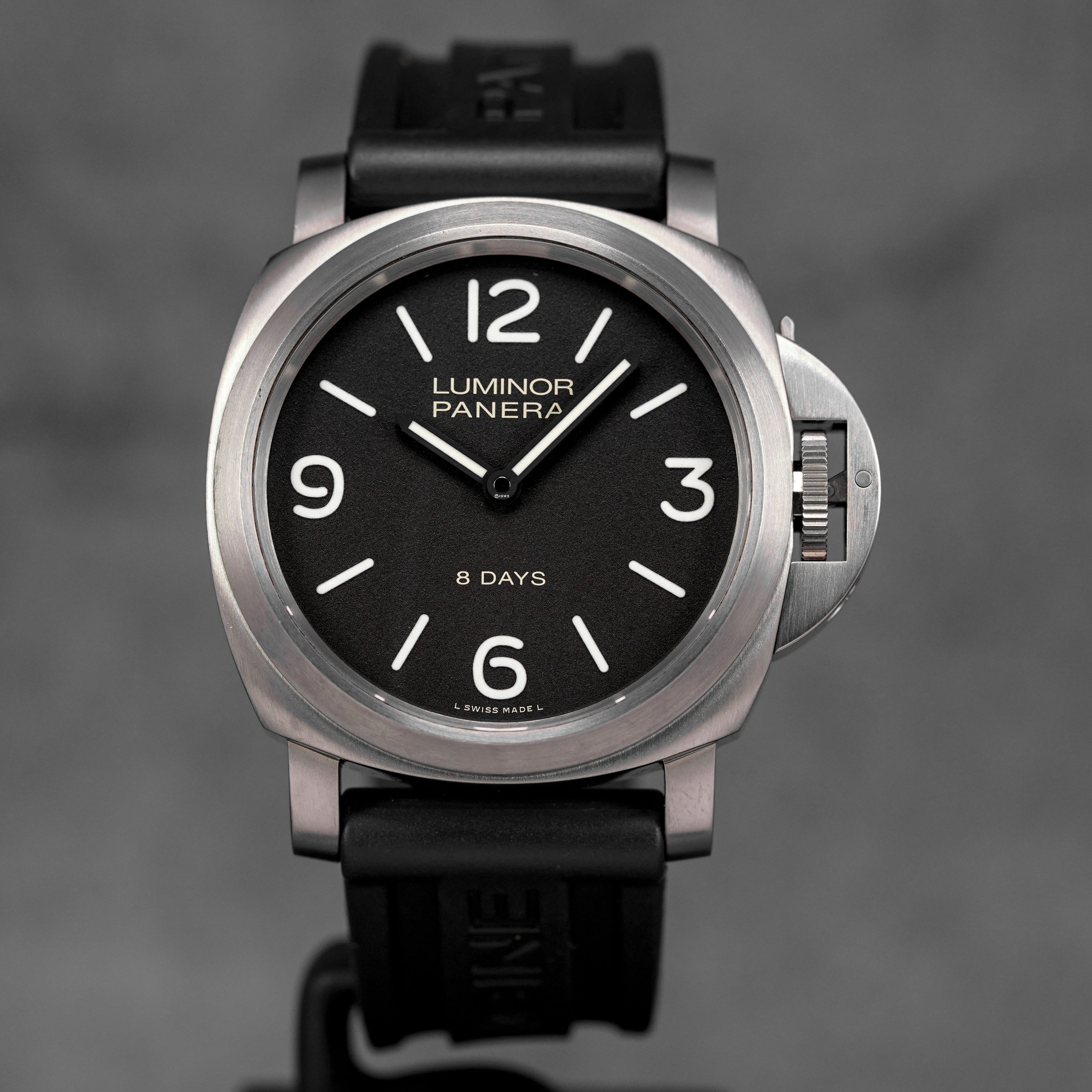 harga panerai luminor pam 562