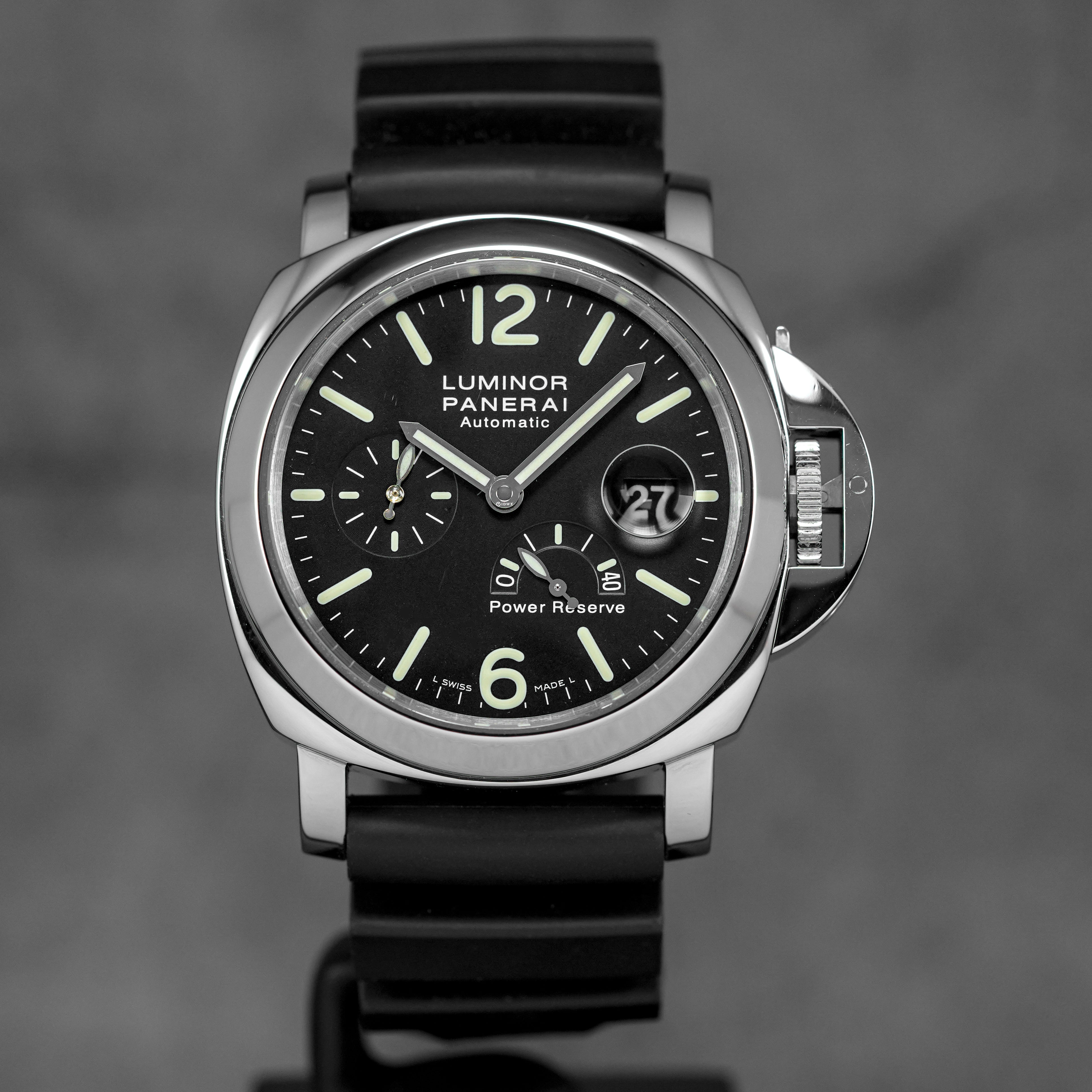 LUMINOR POWER RESERVE 44MM BLACK DIAL PAM 90 (2011)