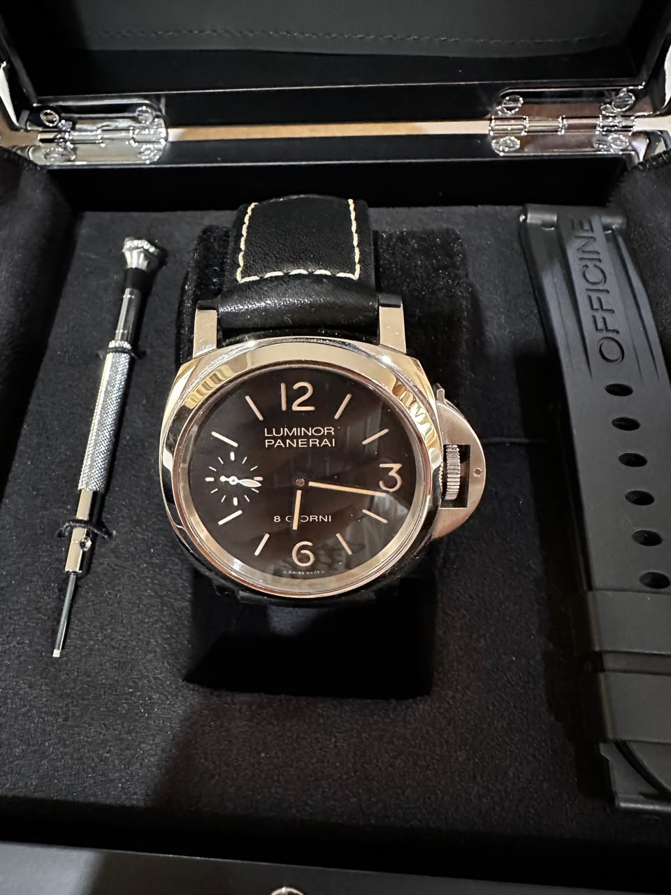 LUMINOR 8 GIORNI 44MM BLACK DIAL PAM 915 (2022)