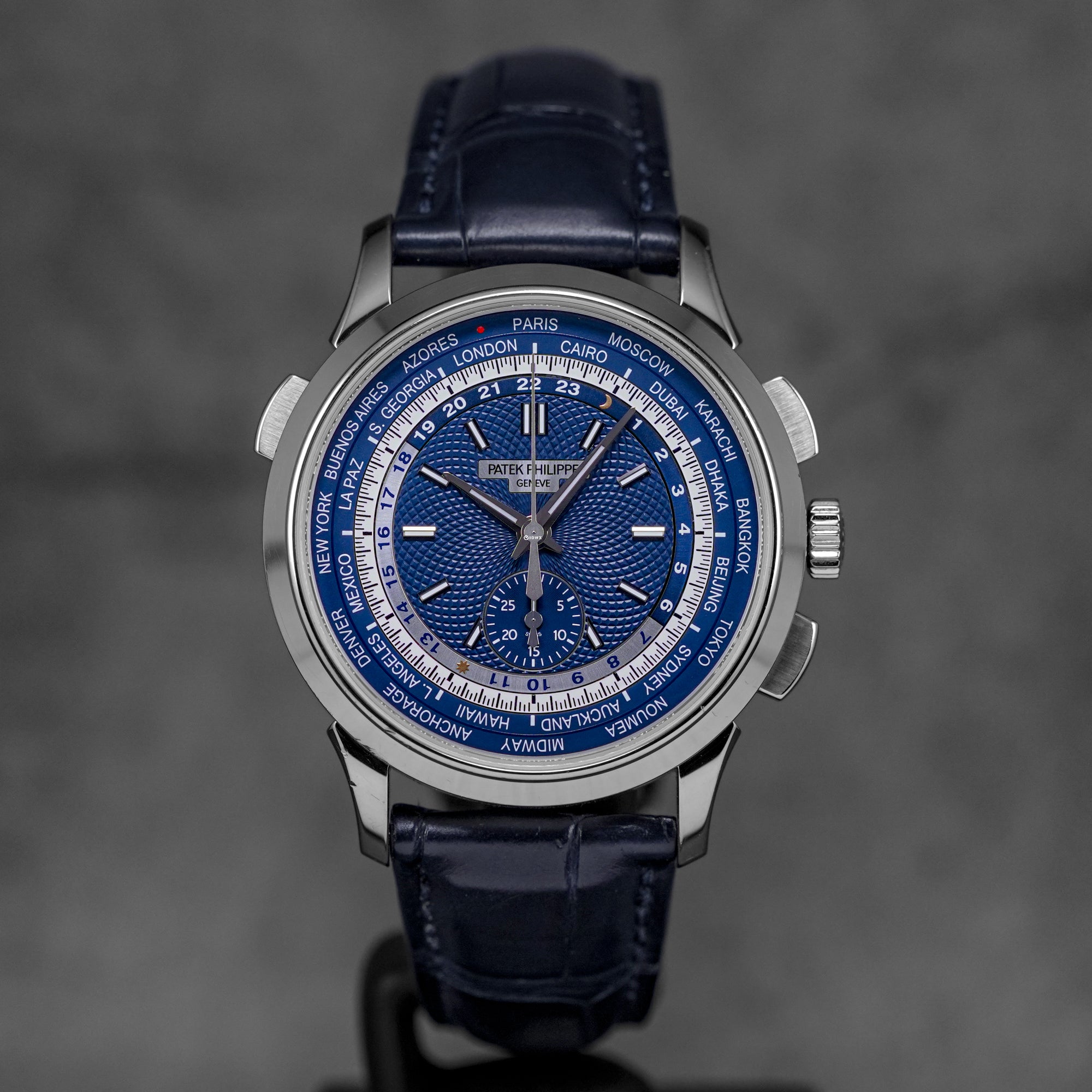 COMPLICATIONS 5930G WHITEGOLD WORLD TIME FLYBACK CHRONOGRAPH BLUE DIAL (2021)