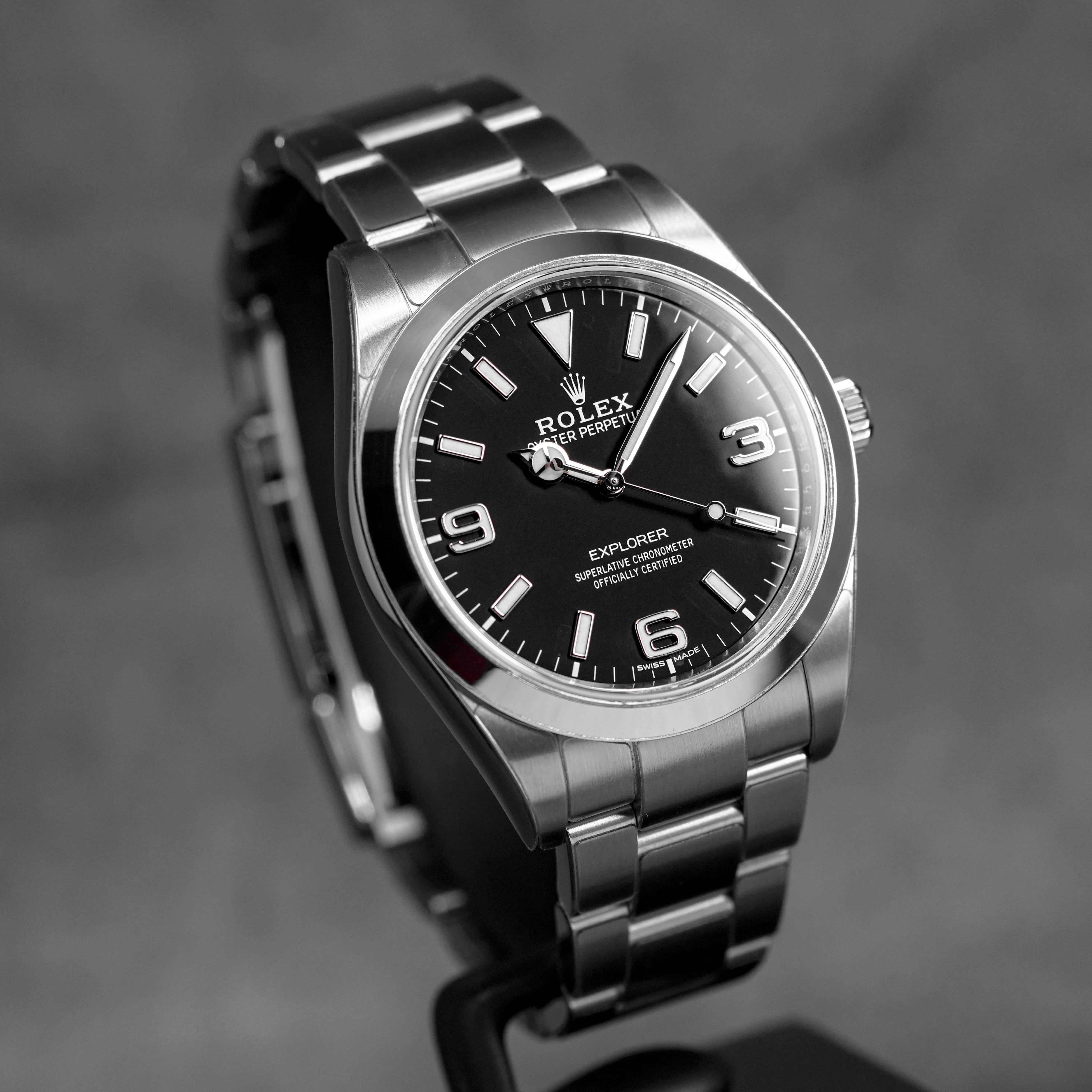 harga rolex explorer i black indonesia
