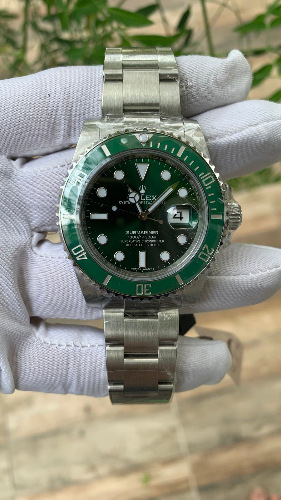 SUBMARINER DATE 40MM HULK (2019)