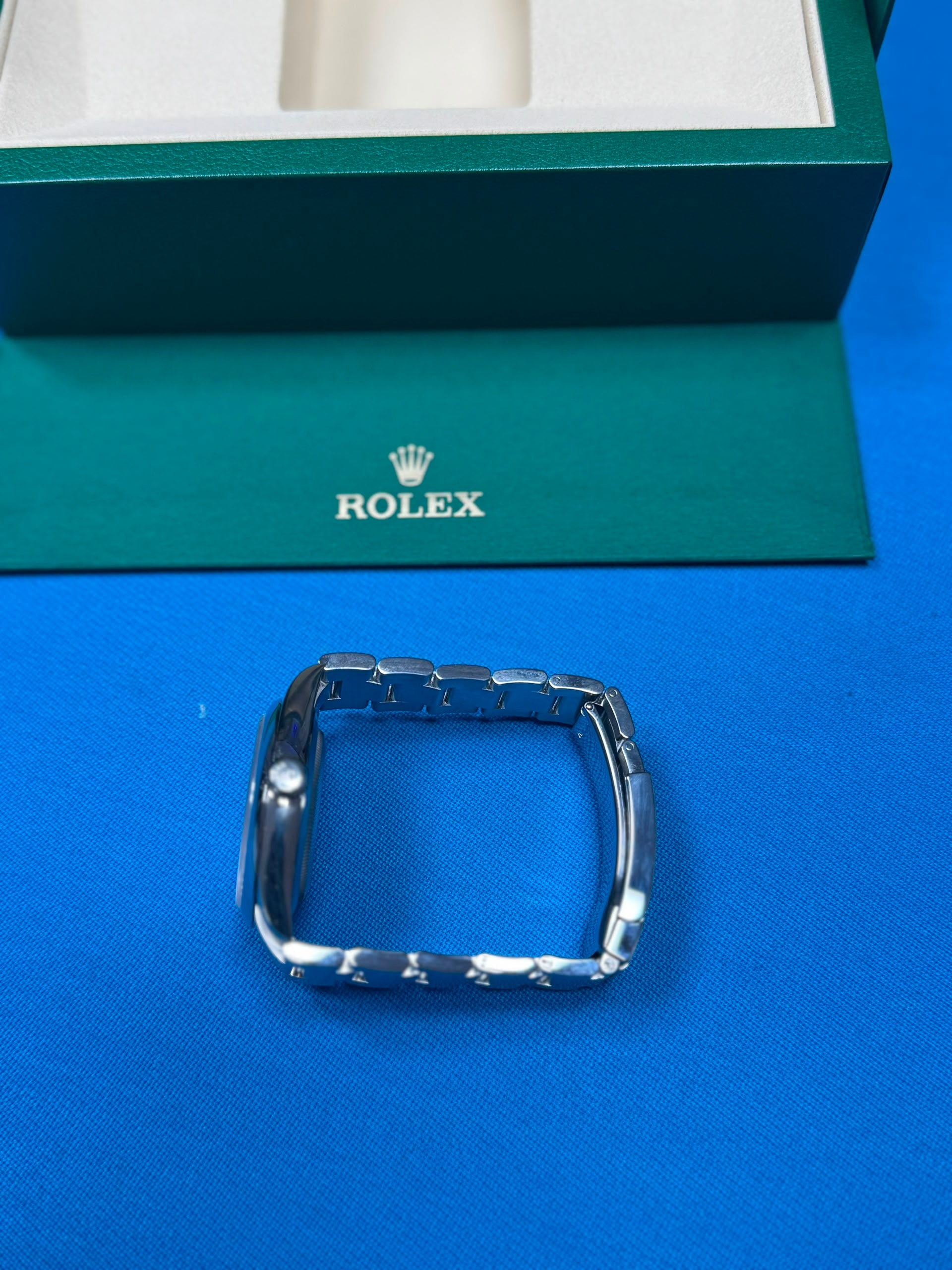 OYSTER PERPETUAL 41MM PISTACHIO DIAL (2026)