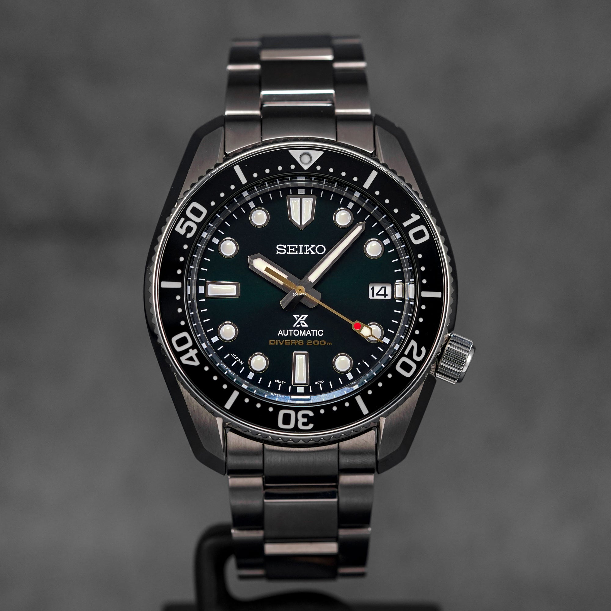 PROSPEX DIVER GREEN DIAL '140TH ANNIVERSARY' LIMITED EDITION (UNDATED)