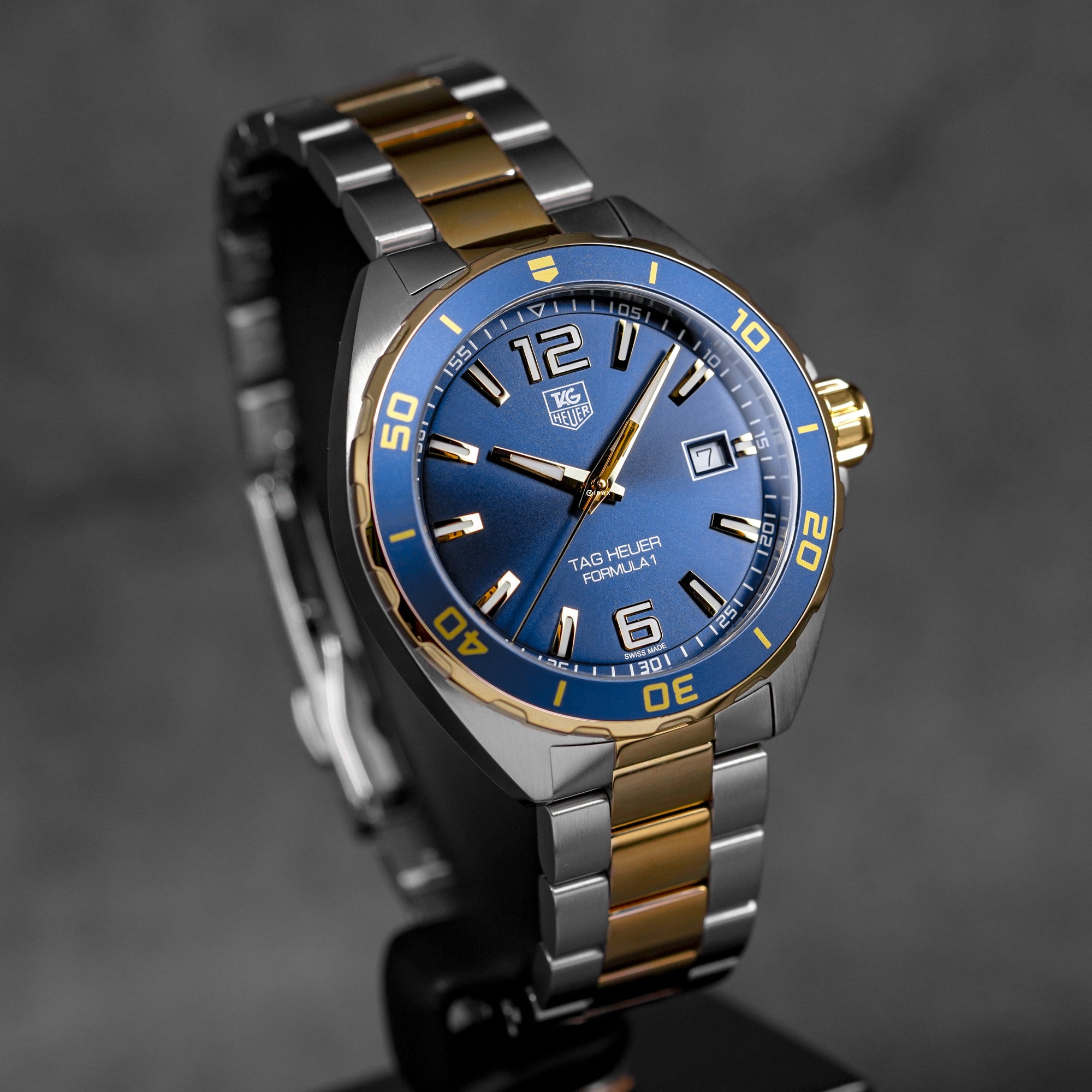 FORMULA 1 DATE 41MM TWOTONE YELLOWGOLD-PLATED BLUE DIAL (2018)