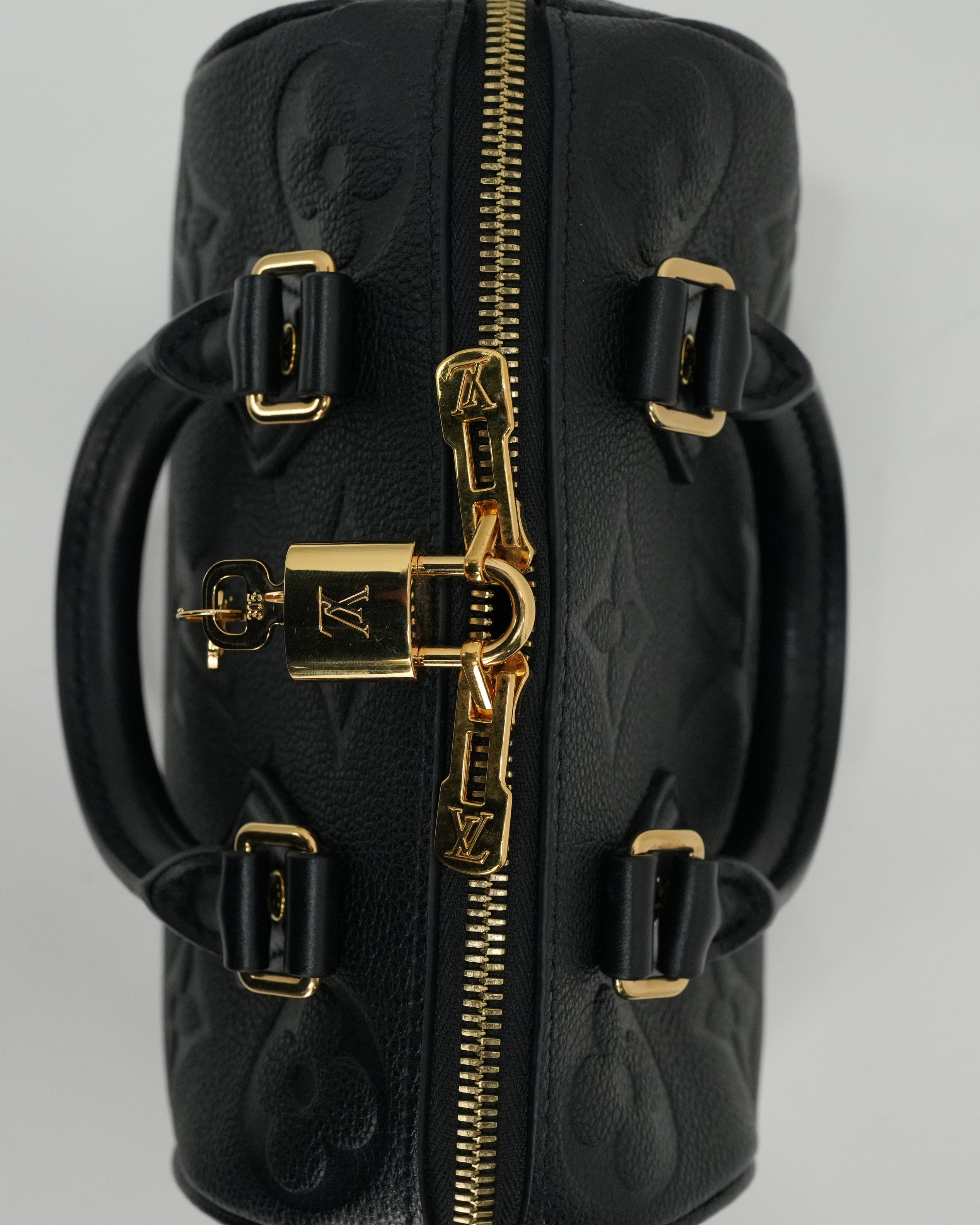 MONOGRAM EMPREINTE SPEEDY BANDOULIÈRE 20 BLACK