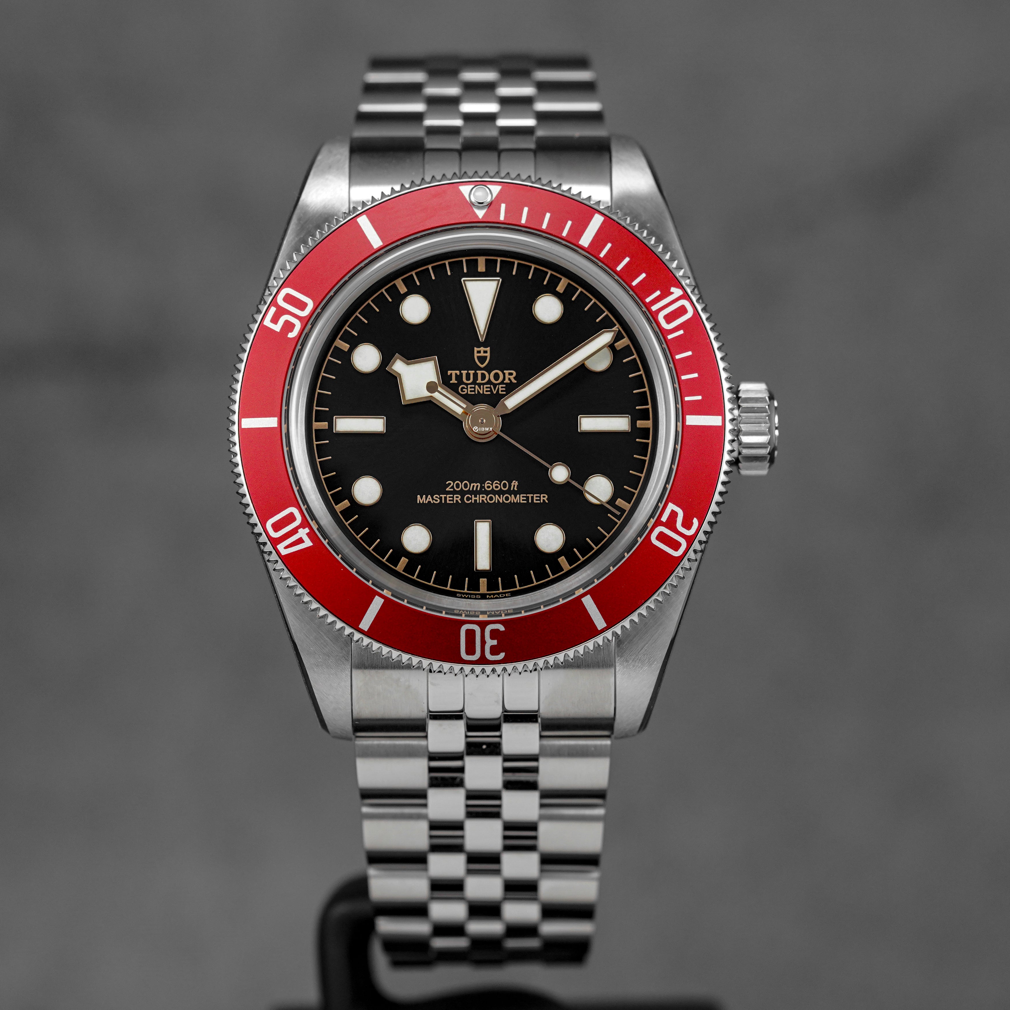 harga tudor black bay red burgundy terbaru