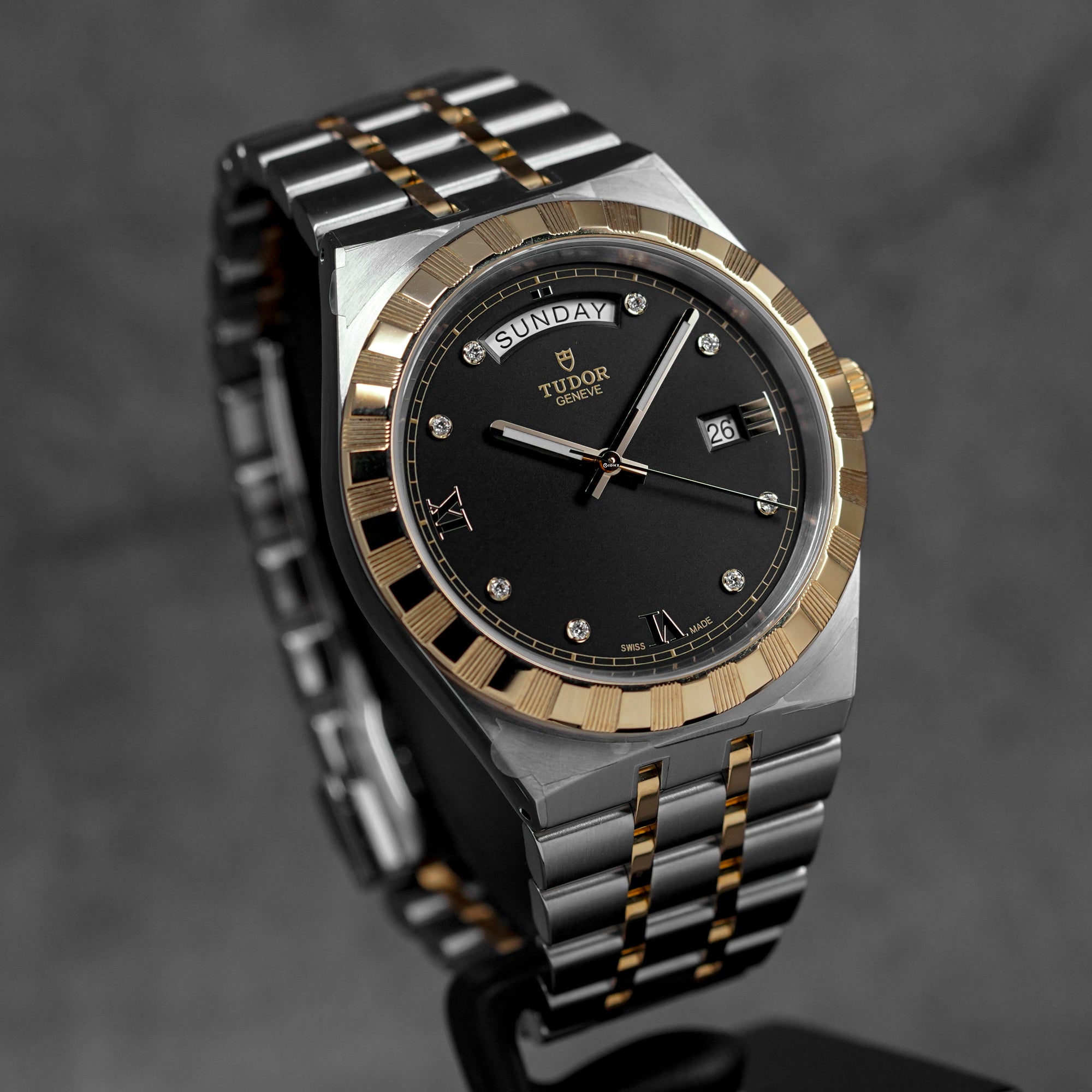harga tudor royal day date 41 twotone yellowgold black
