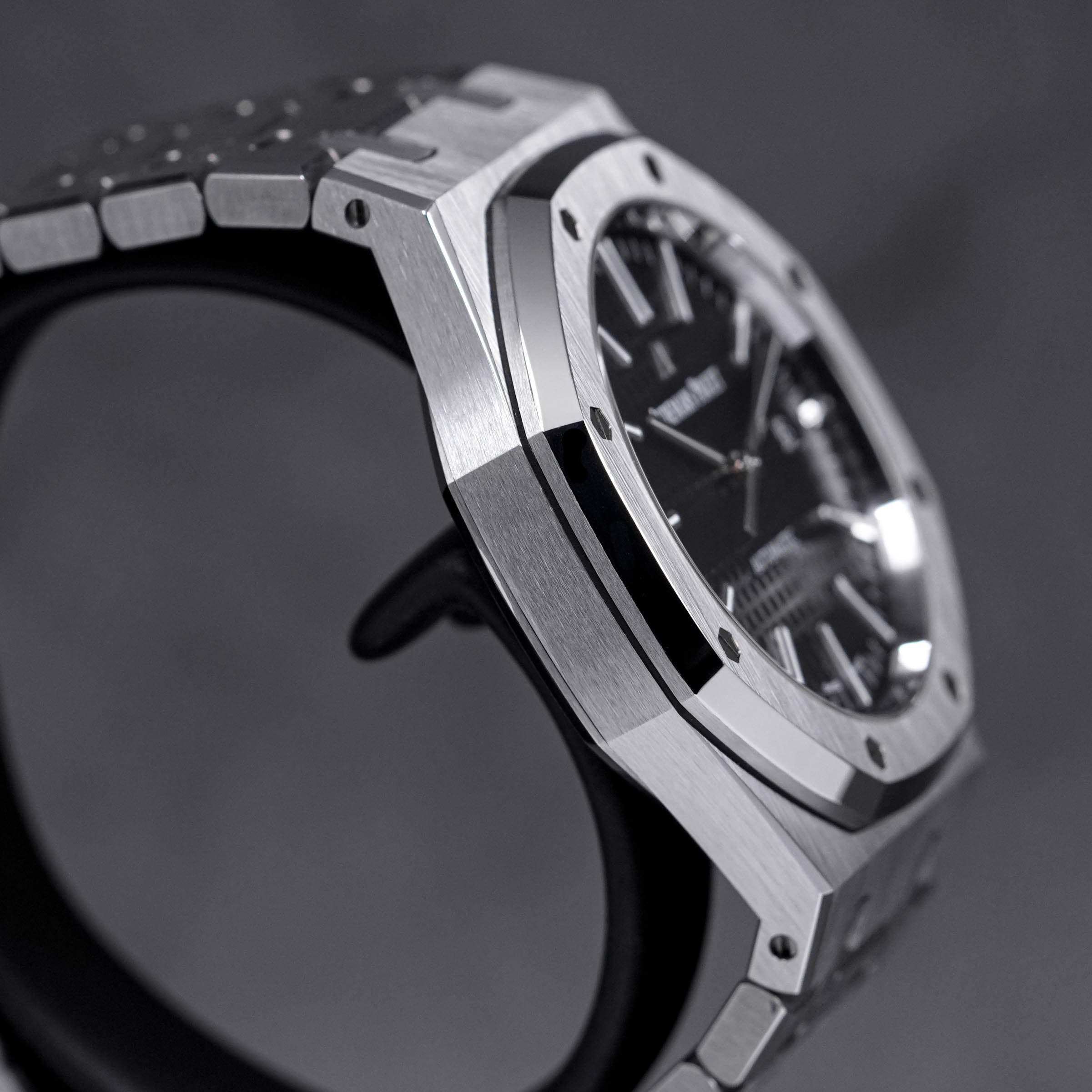 ROYAL OAK 41MM 15400 BLACK DIAL (2017)