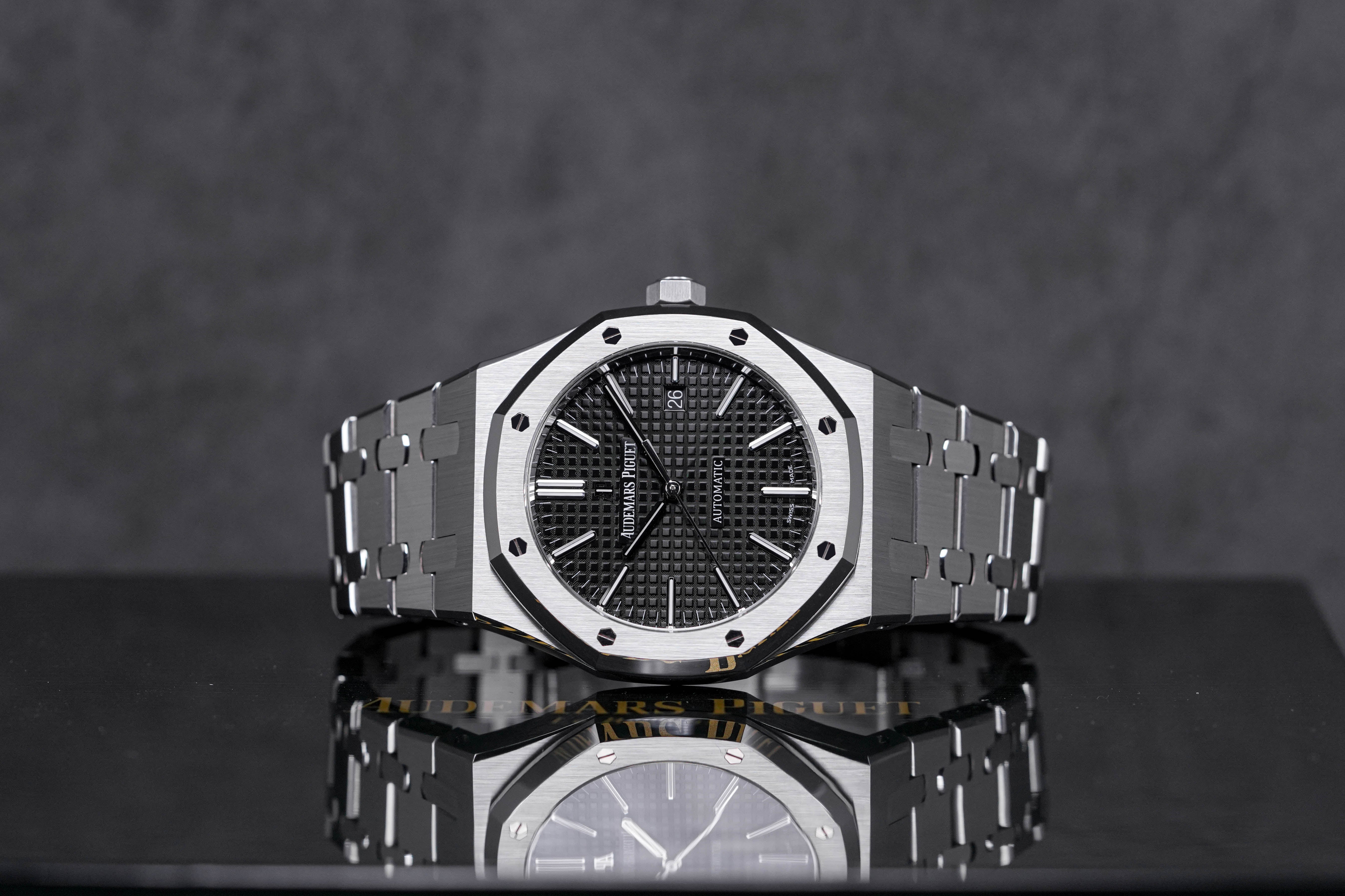 ROYAL OAK 41MM 15400 BLACK DIAL (2017)