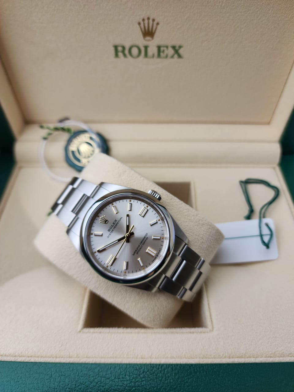 OYSTER PERPETUAL 36MM SILVER DIAL (2023)