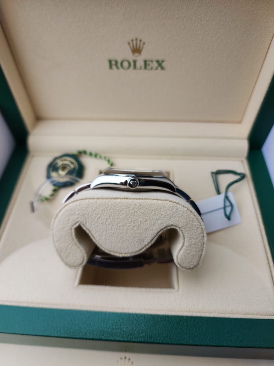 OYSTER PERPETUAL 36MM SILVER DIAL (2023)