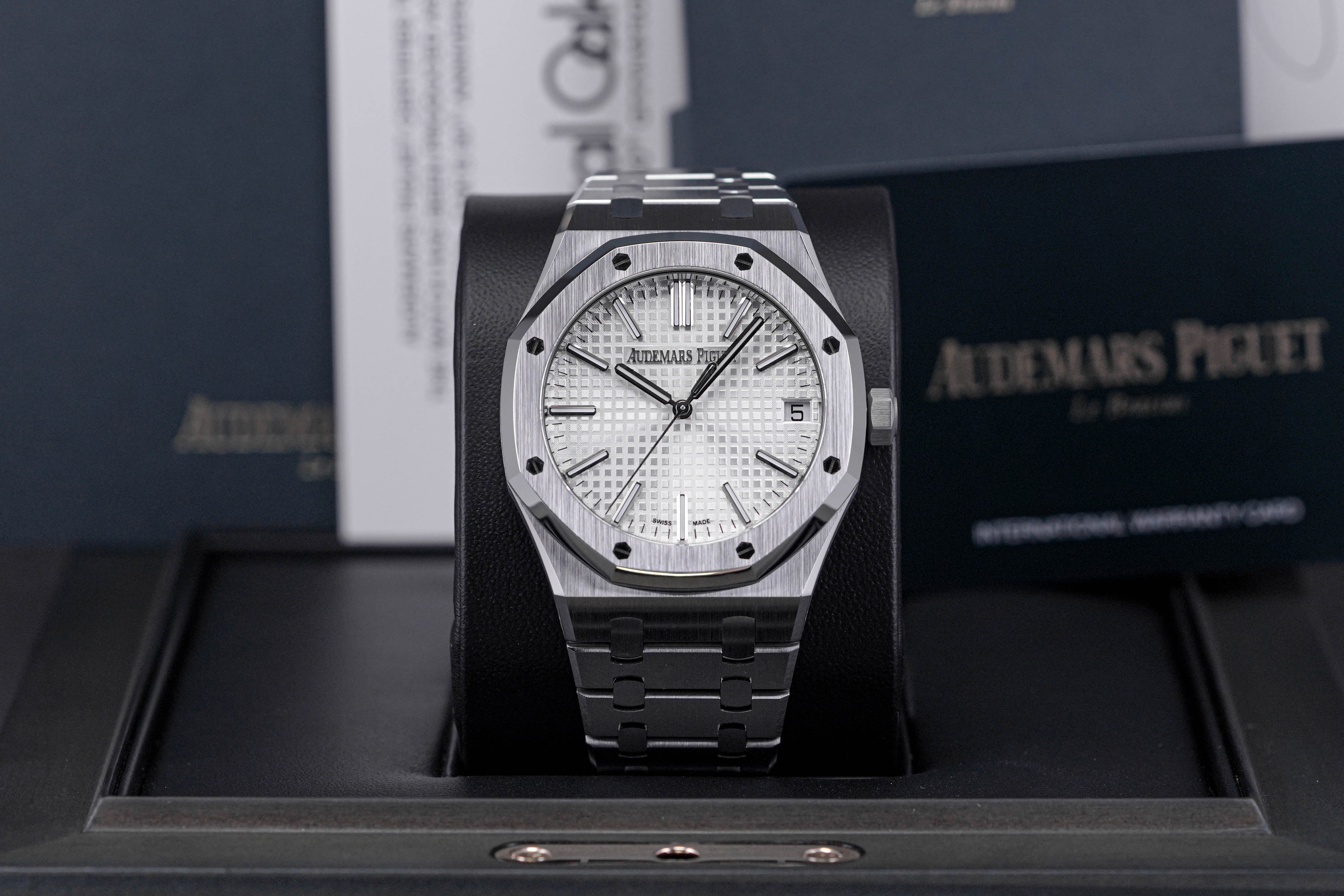 ROYAL OAK 41MM '50TH ANNIVERSARY' 15510 WHITE DIAL (2022)