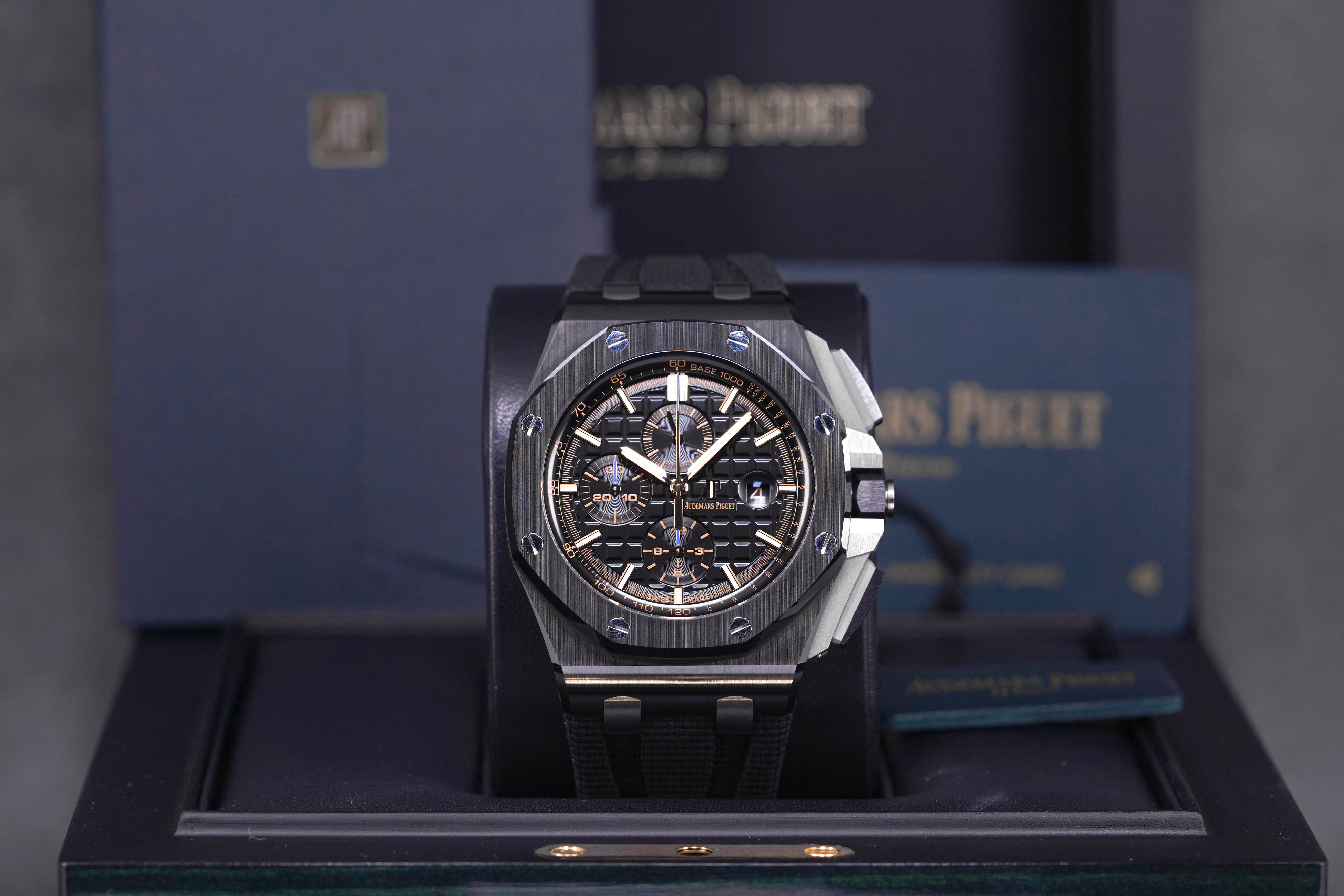 ROYAL OAK OFFSHORE CHRONOGRAPH 44MM CERAMIC BLACK DIAL (2017)