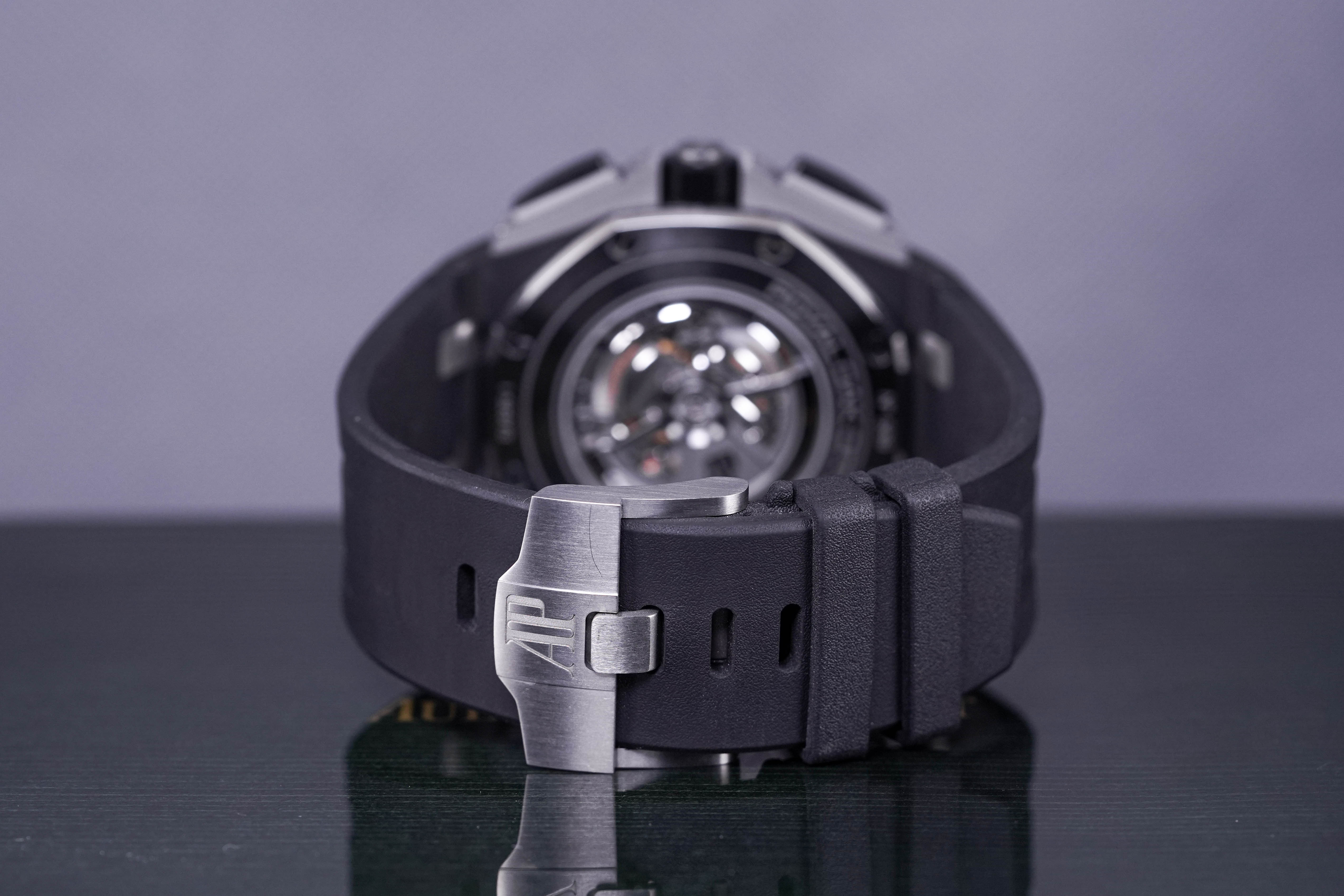 ROYAL OAK OFFSHORE CHRONOGRAPH 44MM CERAMIC GREY DIAL (2015)