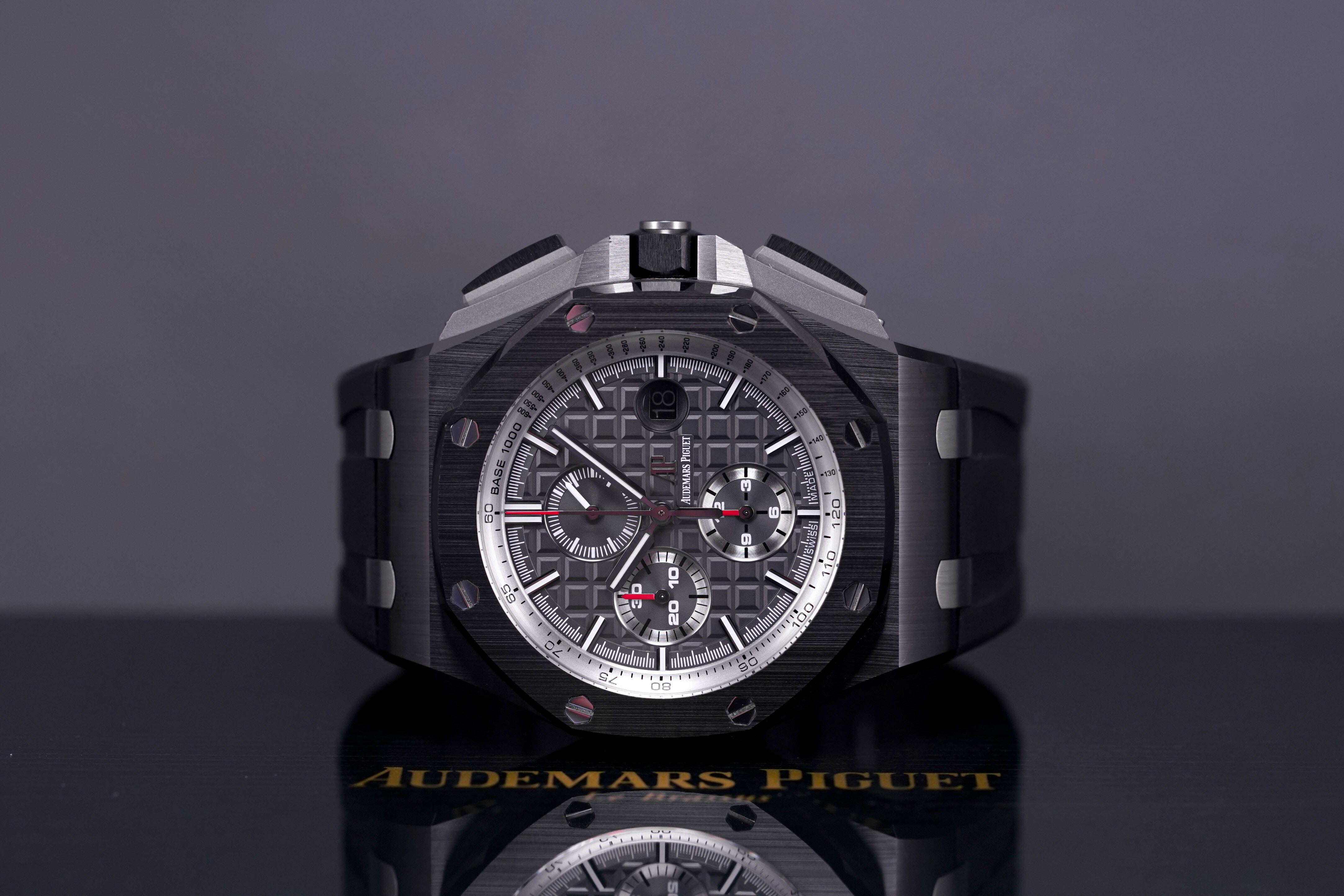 ROYAL OAK OFFSHORE CHRONOGRAPH 44MM CERAMIC GREY DIAL (2015)