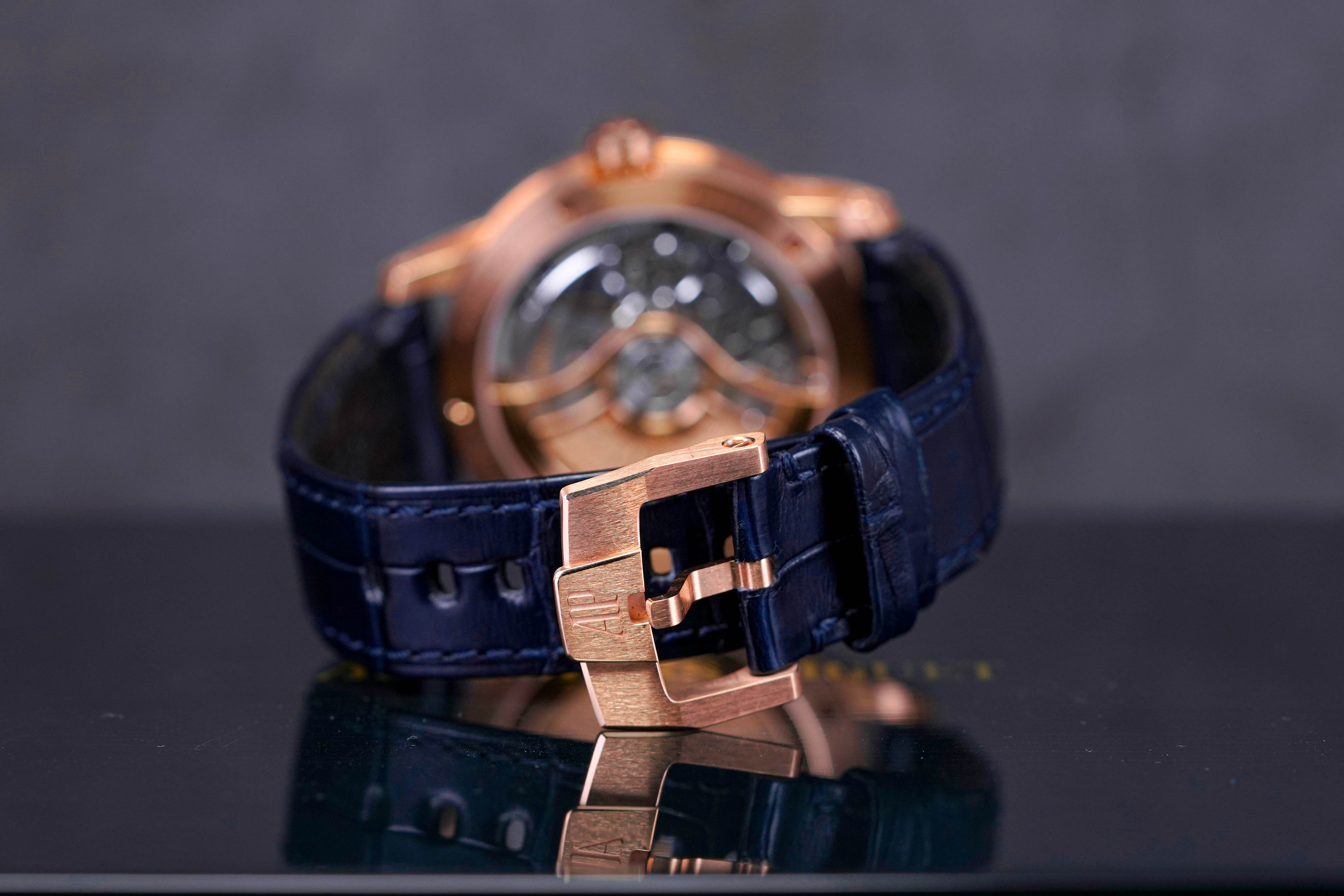 CODE 11.59 ROSEGOLD BLUE DIAL (2021)