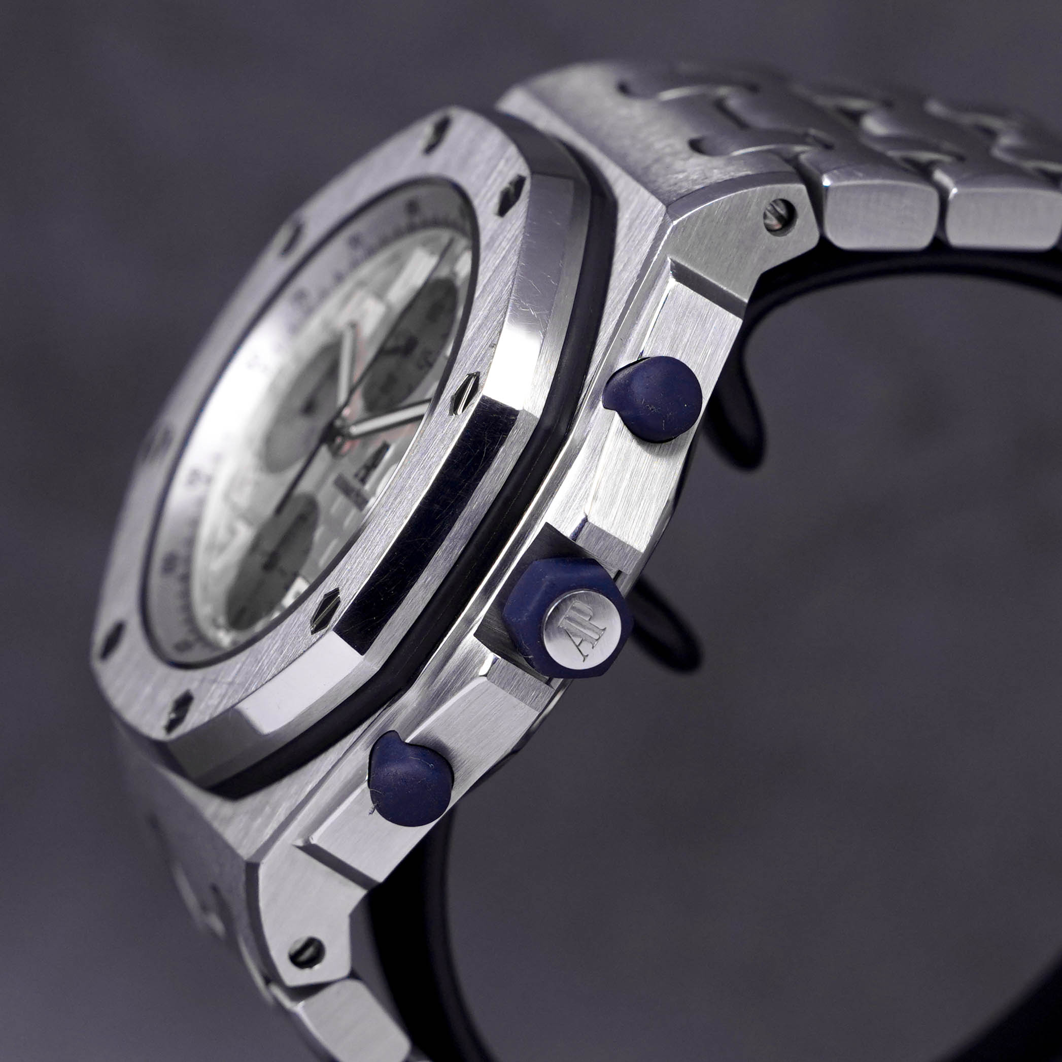 ROYAL OAK OFFSHORE CHRONOGRAPH 42MM WHITE DIAL (2006)