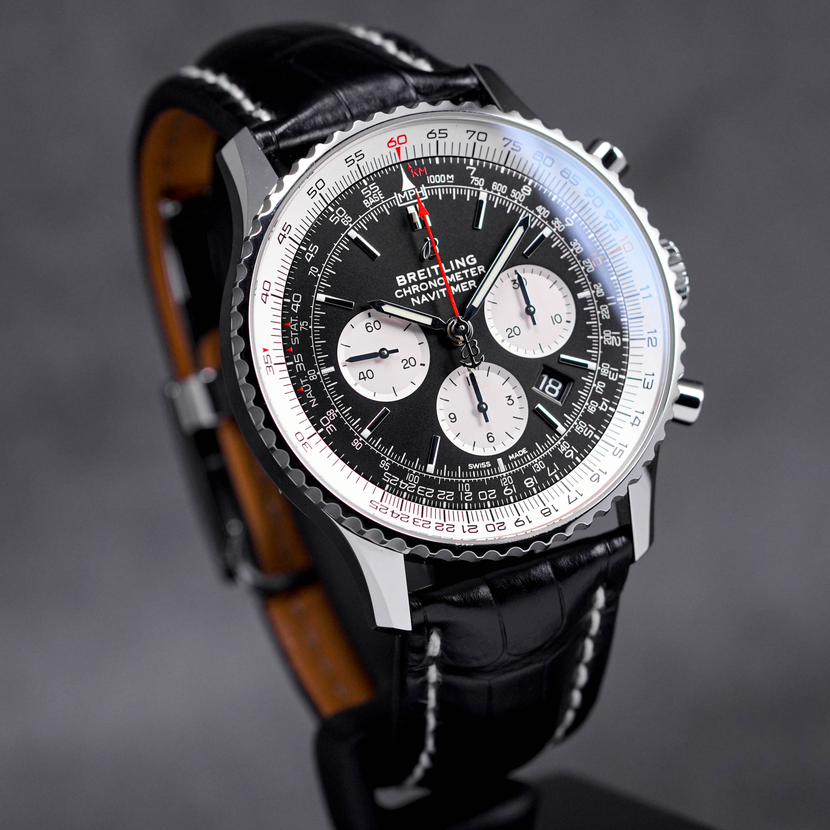 NAVITIMER B01 CHRONOGRAPH BLACK DIAL (2021)