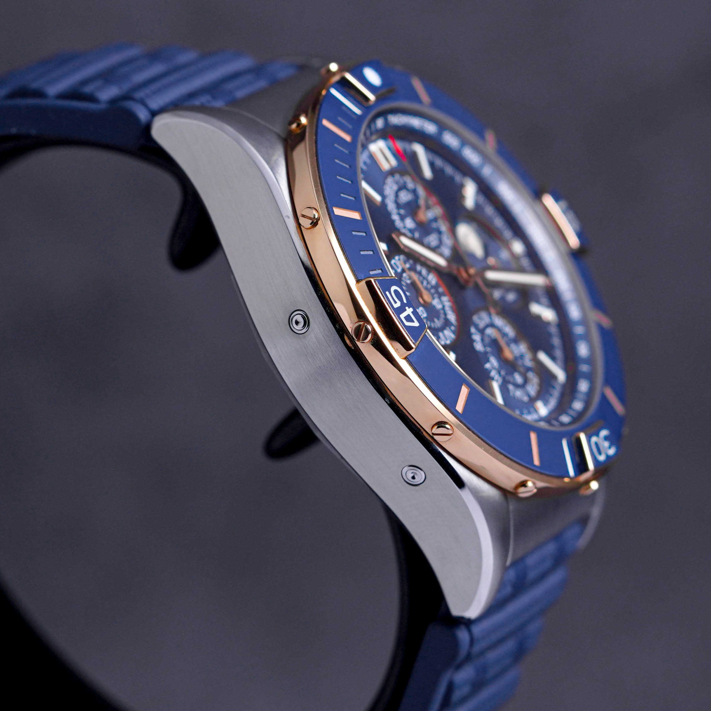 SUPER CHRONOMAT 44 FOUR-YEAR CALENDAR (2021)