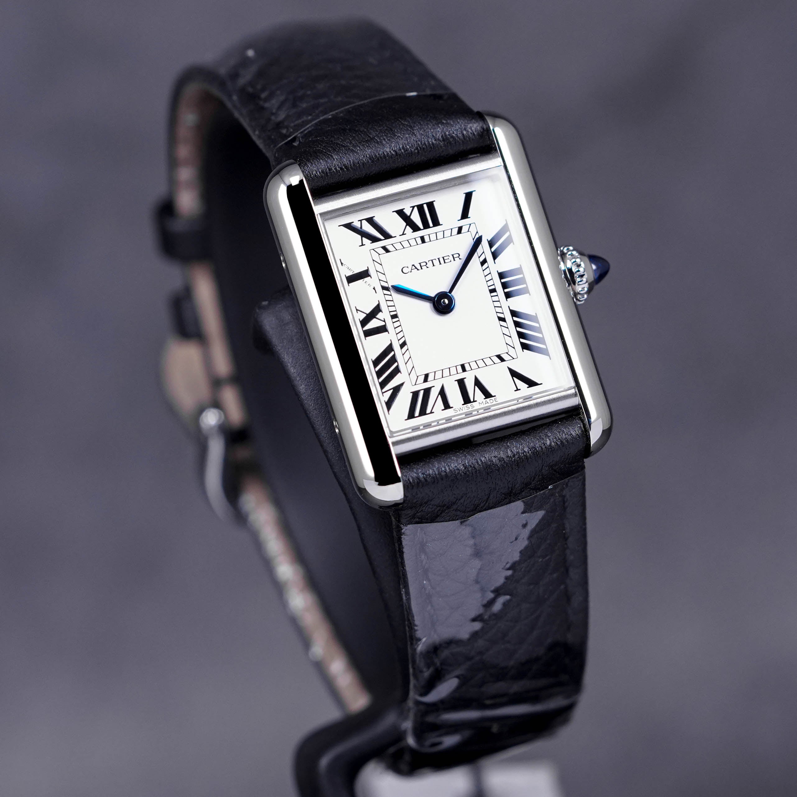 TANK MUST SMALL QUARTZ SILVER DIAL (2023)