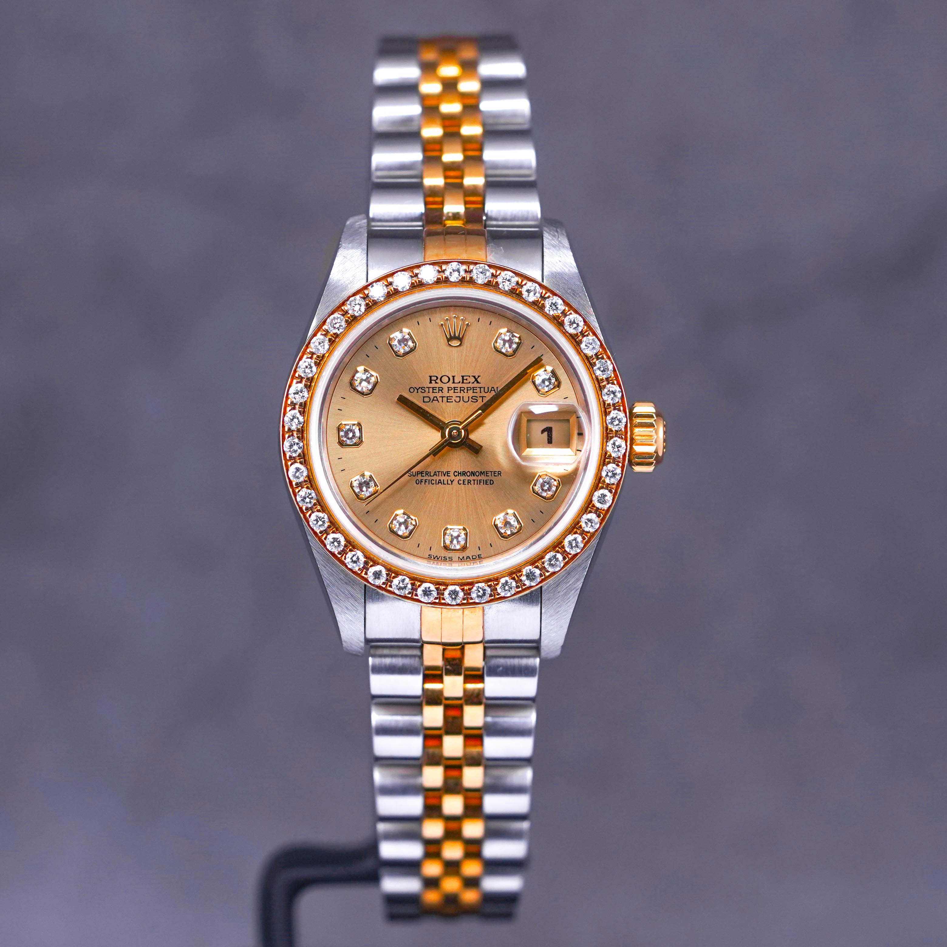 DATEJUST 26MM TWOTONE YELLOWGOLD CHAMPAGNE DIAMOND RING DIAMOND DIAL (2000)