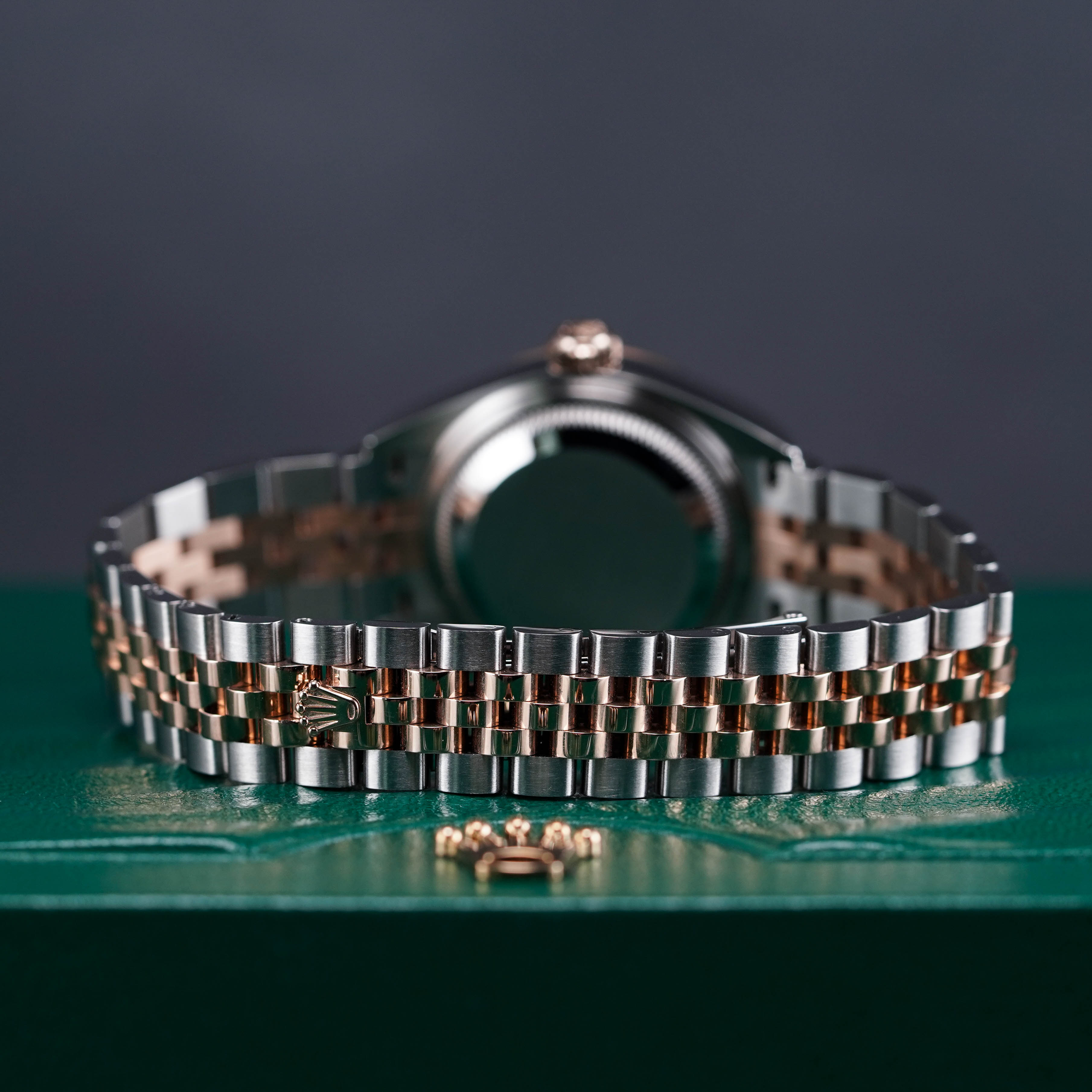 DATEJUST 28MM TWOTONE ROSEGOLD AUBERGINE DIAMOND DIAL (2019)