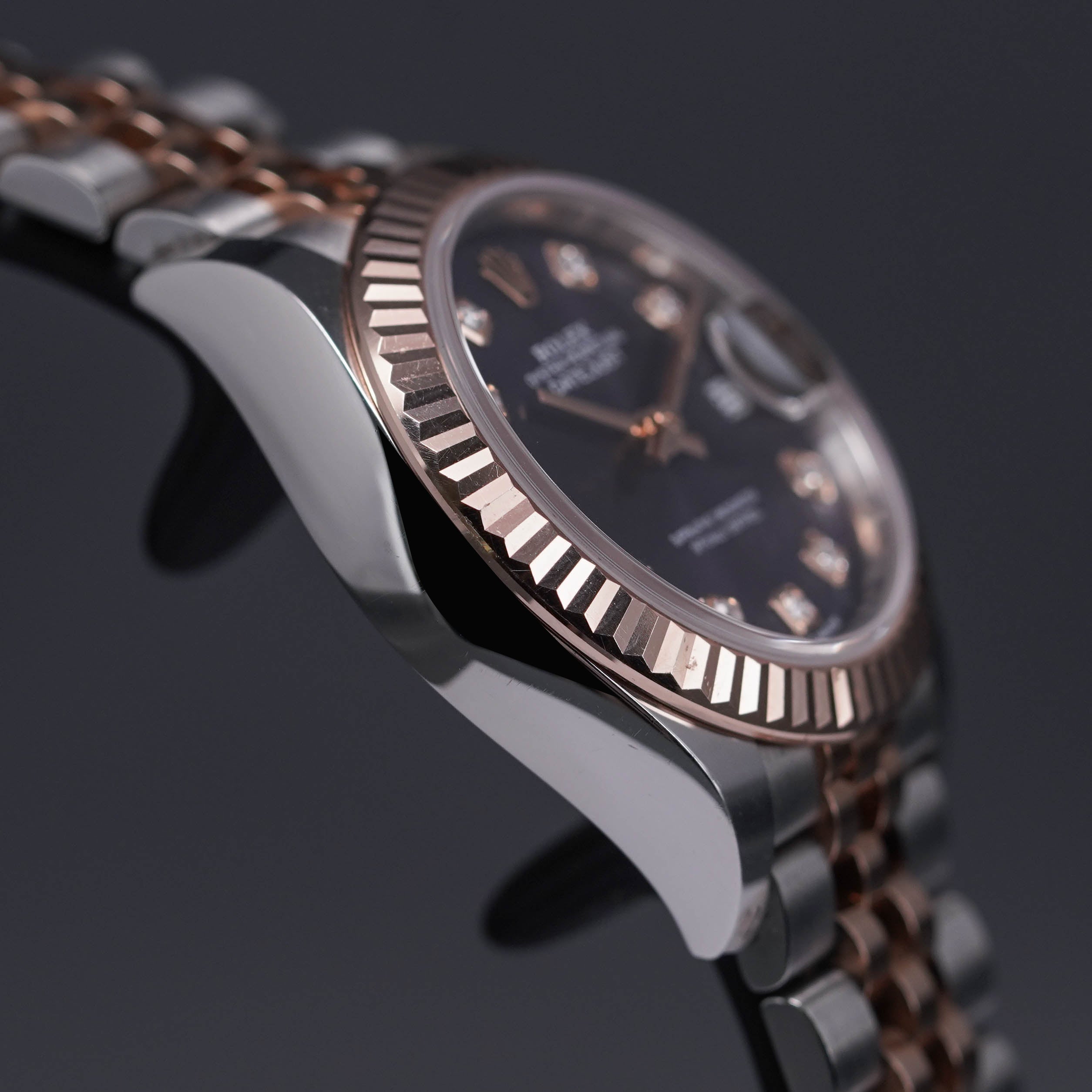 DATEJUST 28MM TWOTONE ROSEGOLD AUBERGINE DIAMOND DIAL (2019)