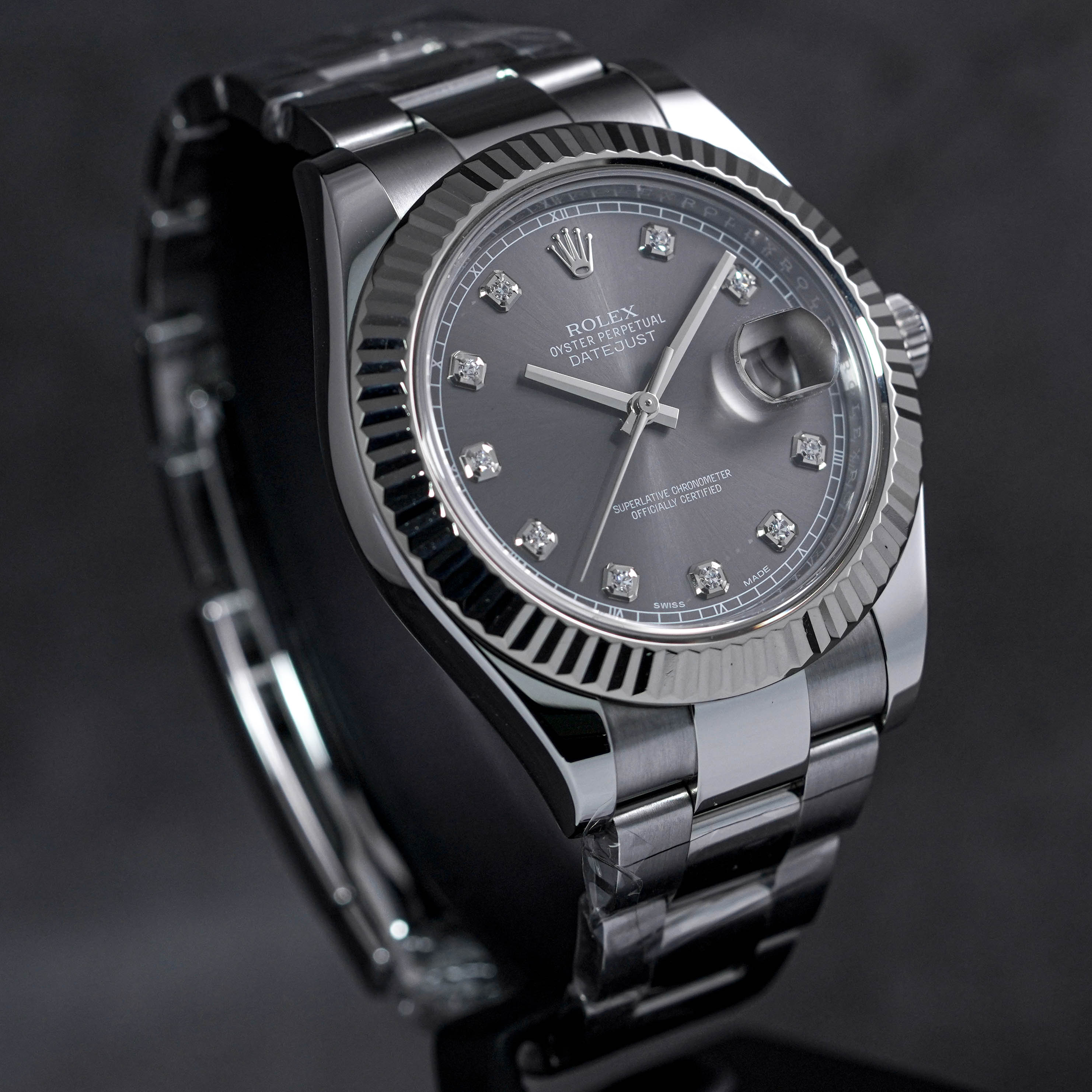 DATEJUST 41MM FLUTED OYSTER RHODIUM DIAMOND DIAL (2017)