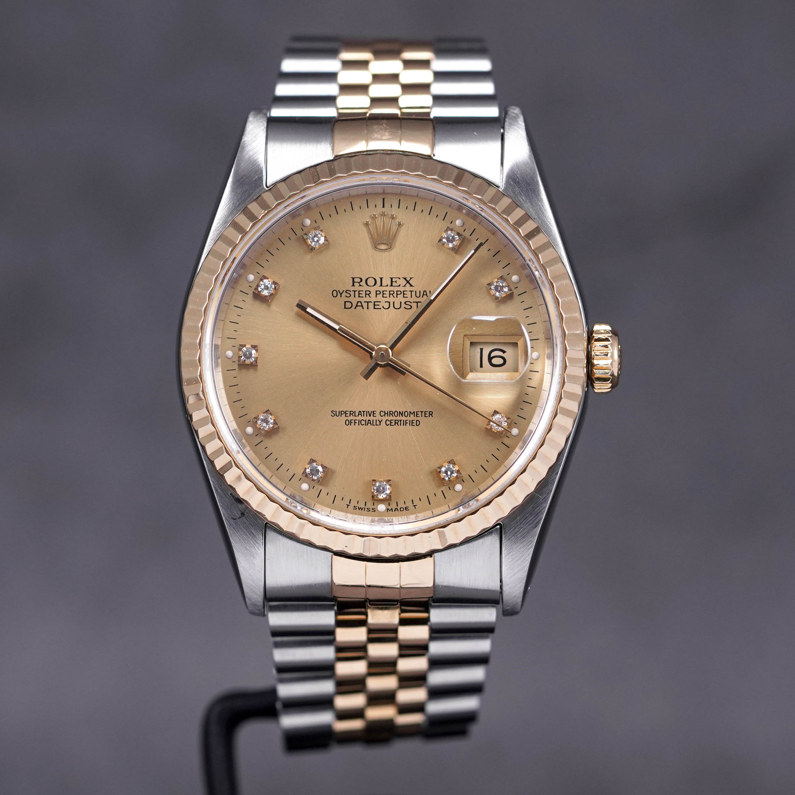 DATEJUST TWOTONE YELLOWGOLD CHAMPAGNE DIAMOND DIAL (1993)