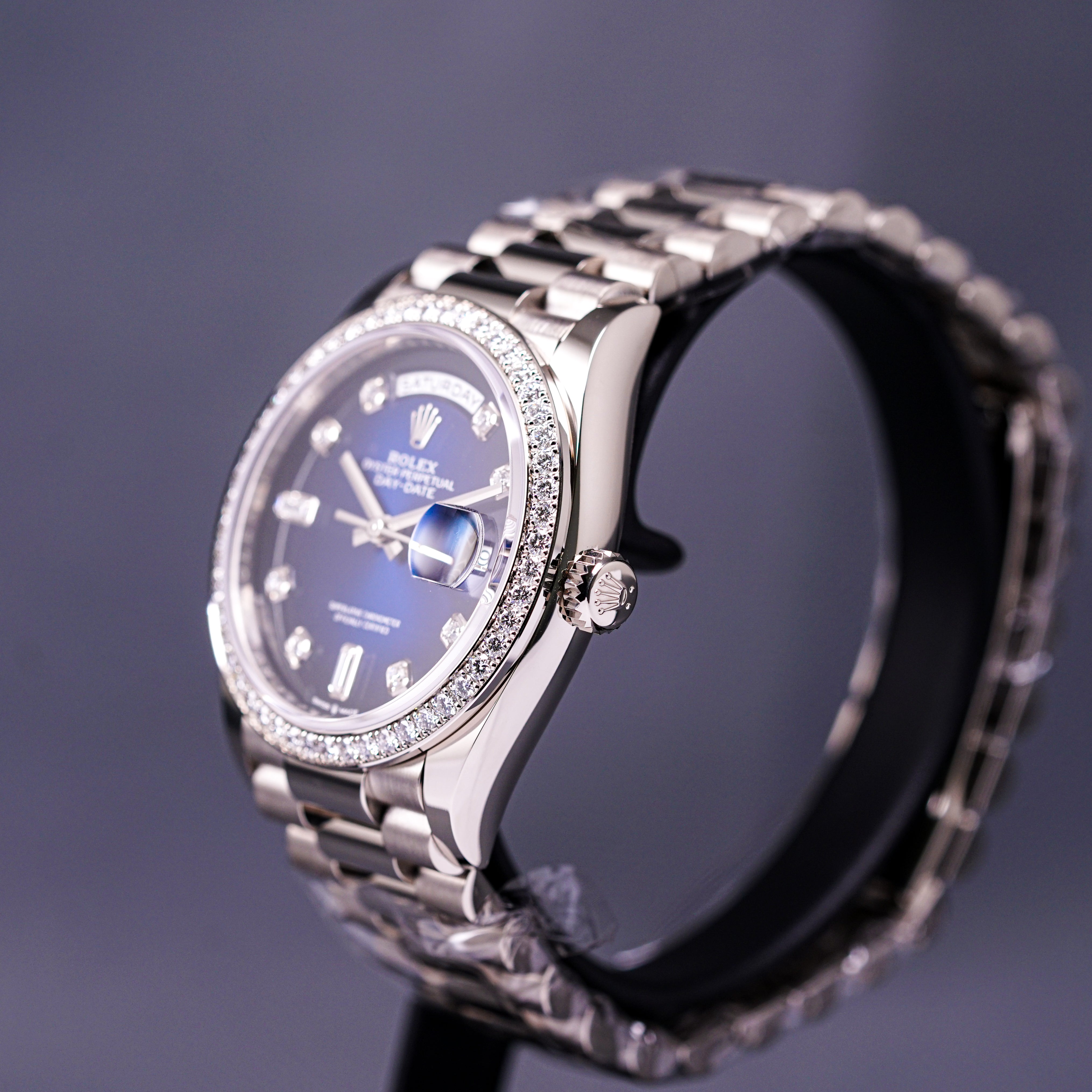 ROLEX DAYDATE 36MM BLUE OMBRE DIAMOND RING