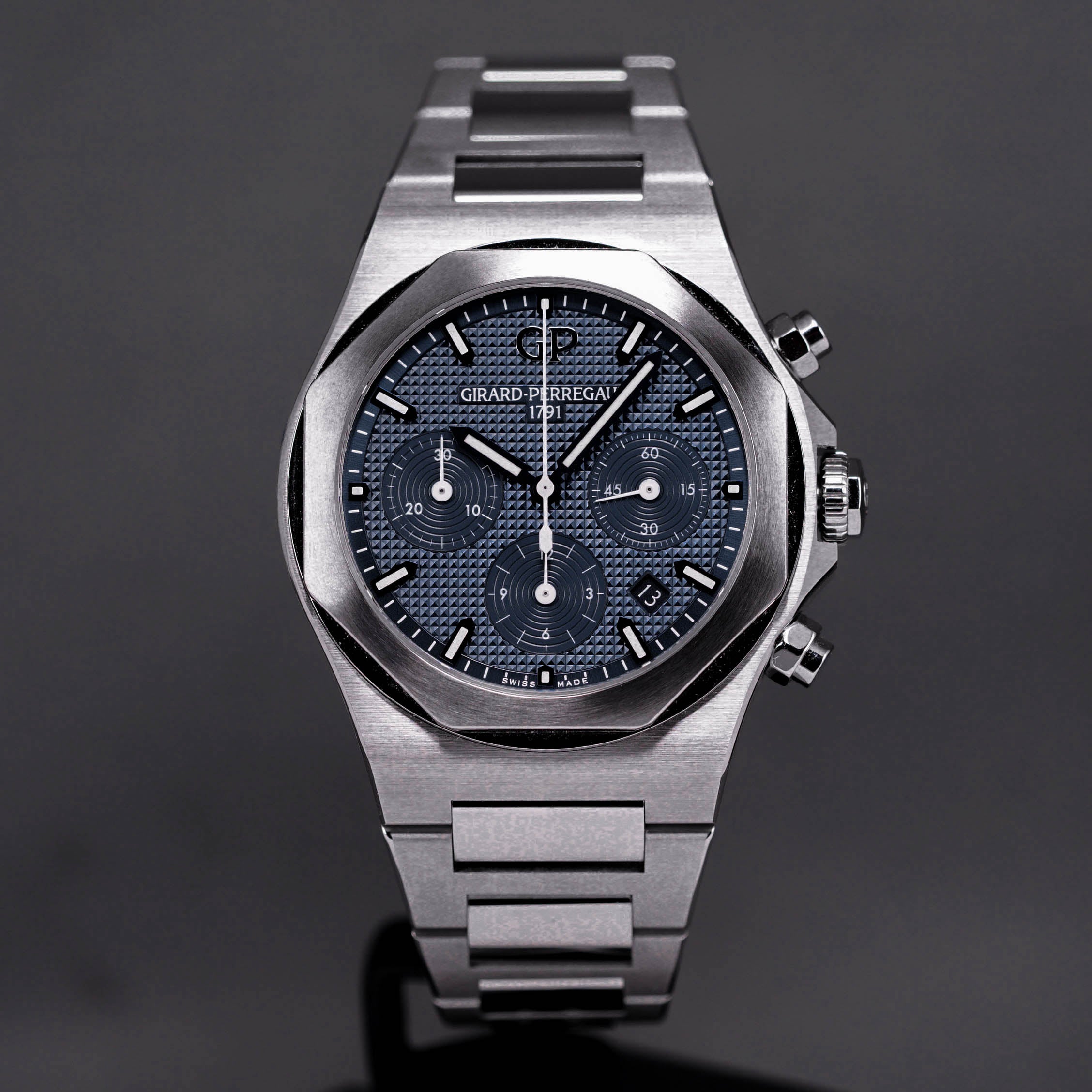 LAUREATO CHRONOGRAPH BLUE DIAL (2021)