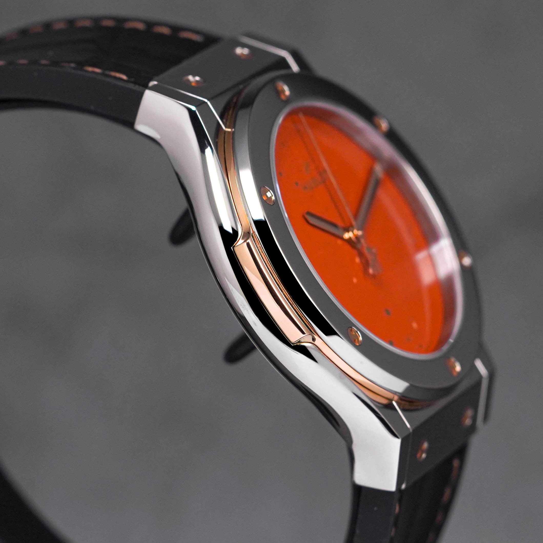 CLASSIC FUSION 42MM TITANIUM ELEMENTS RED JASP (2022)